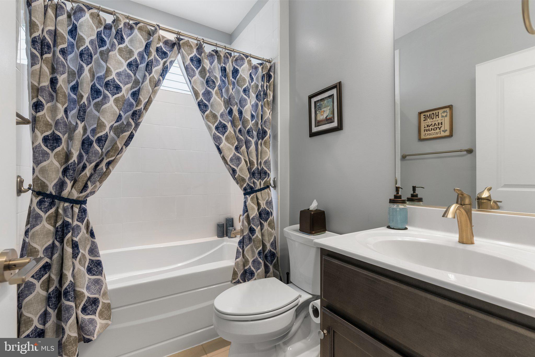 LAKE FREDERICK - Residential