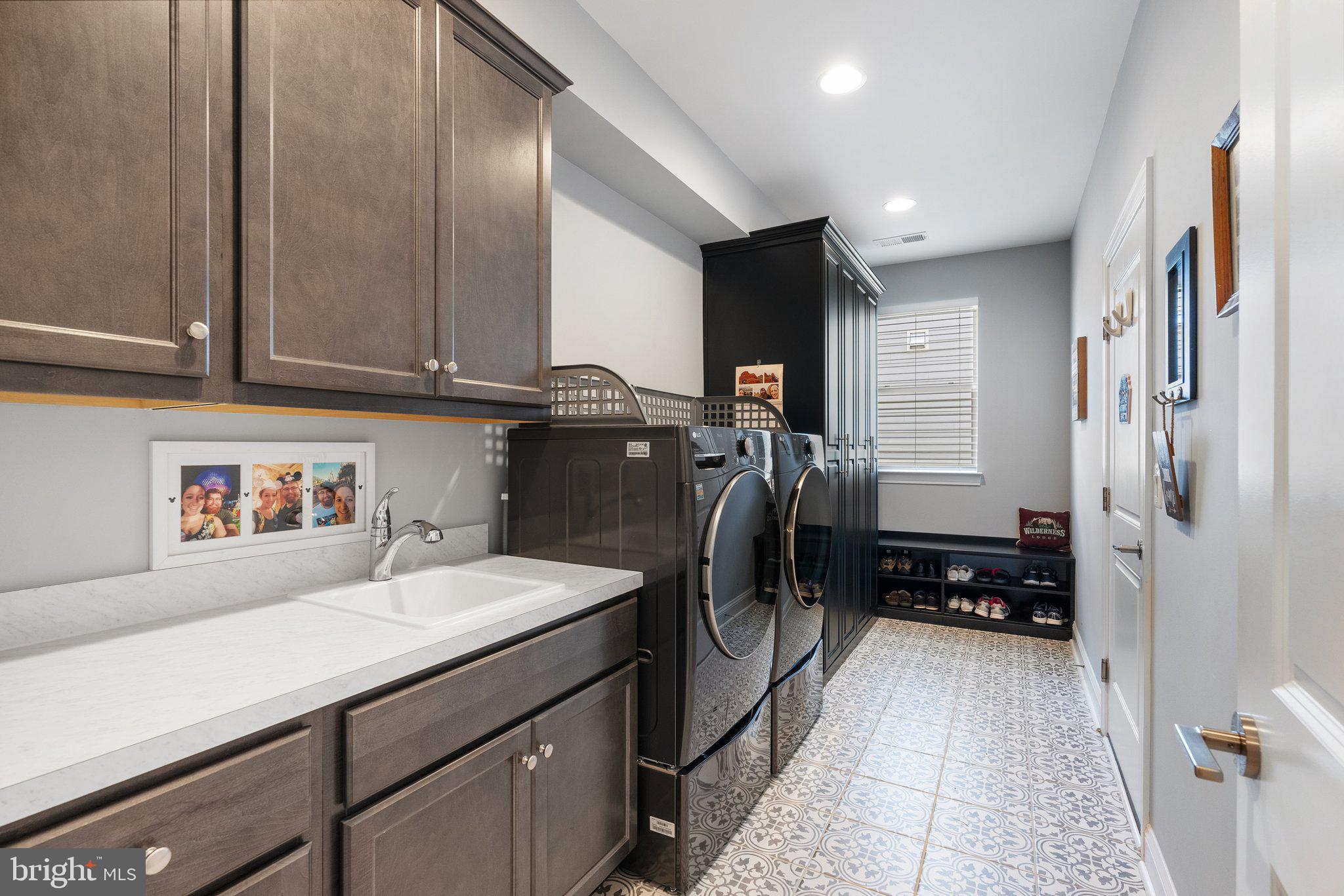 LAKE FREDERICK - Residential