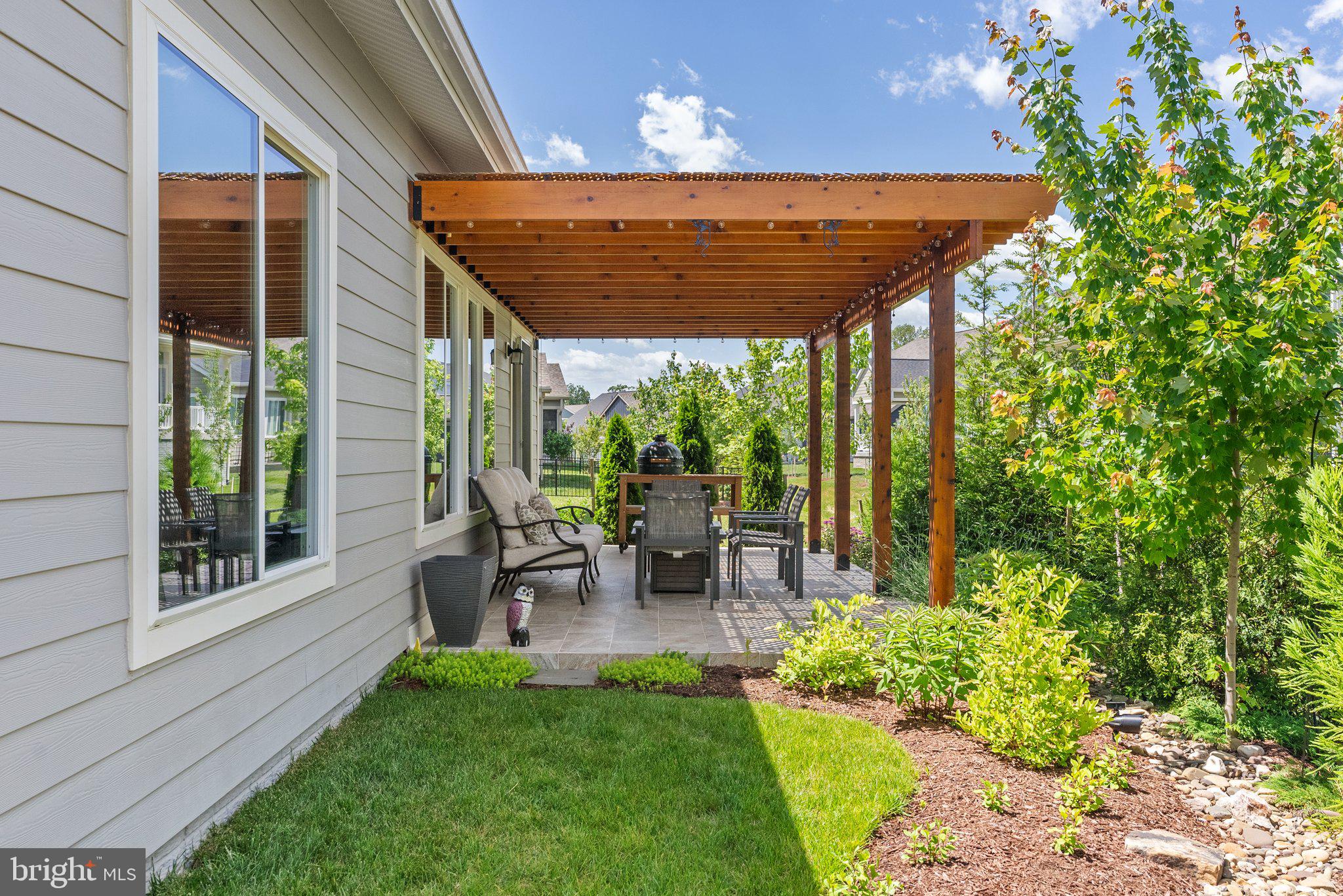 LAKE FREDERICK - Residential