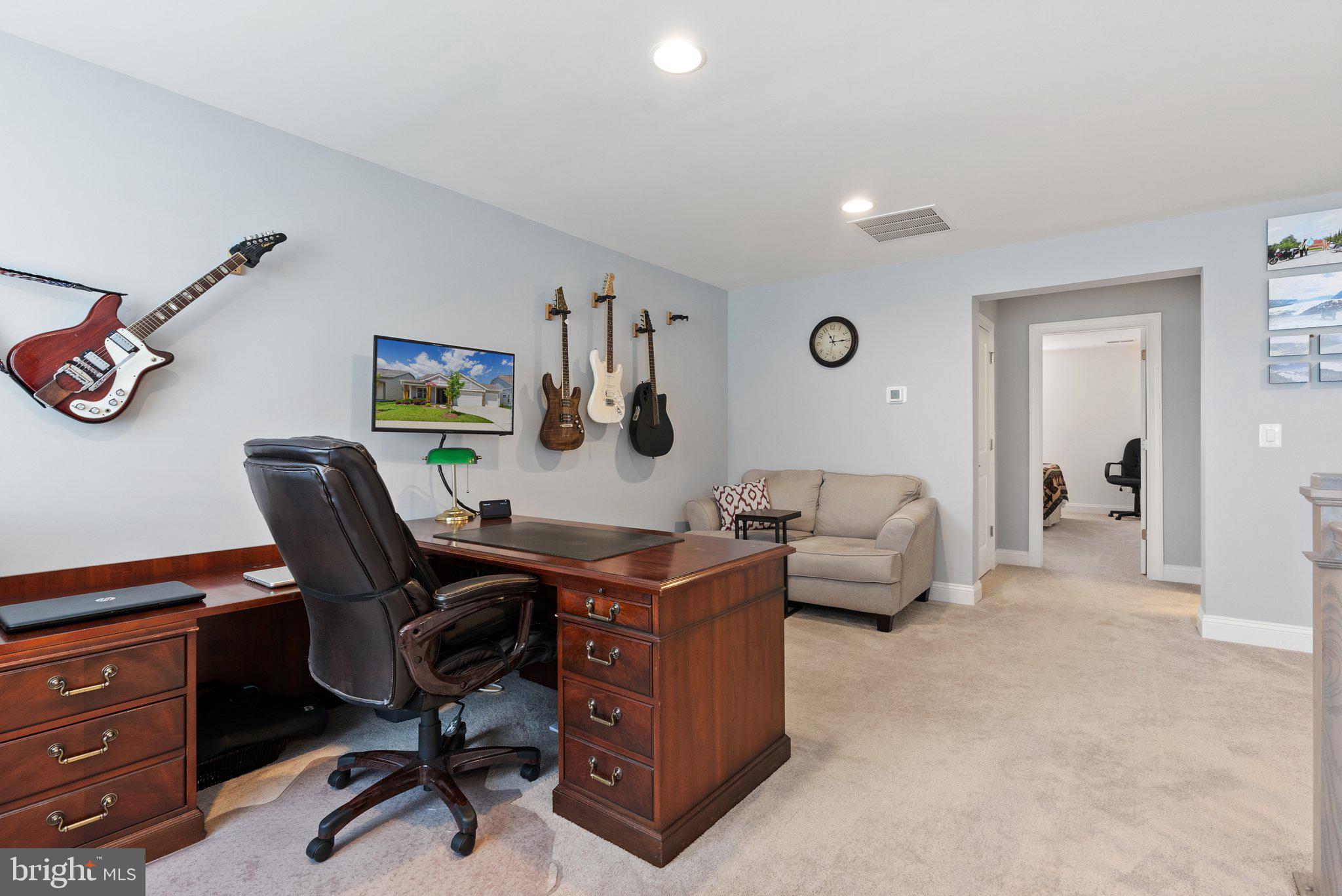 LAKE FREDERICK - Residential