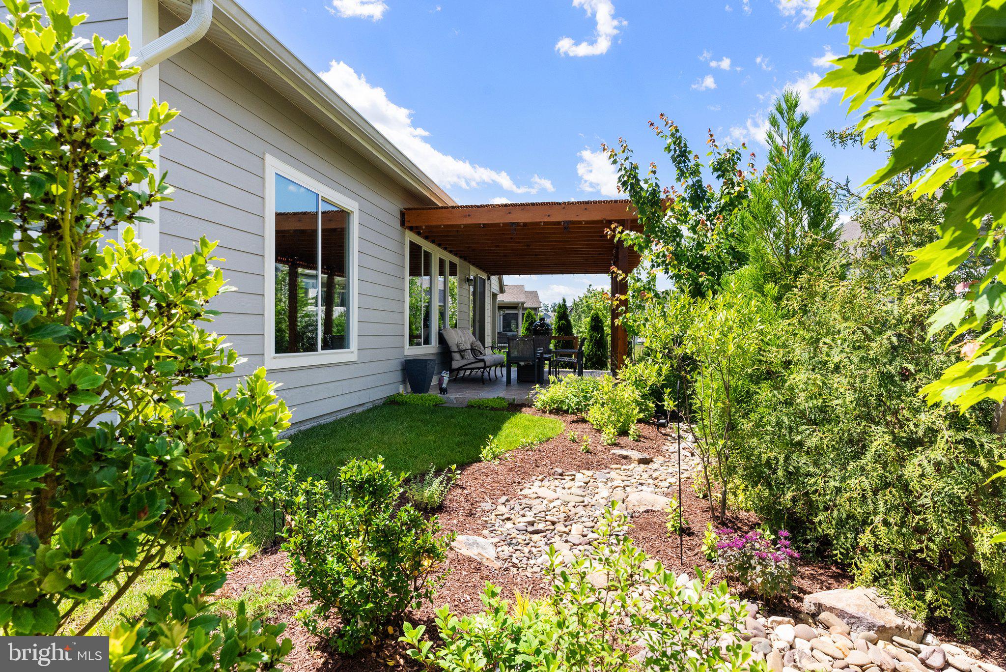 LAKE FREDERICK - Residential