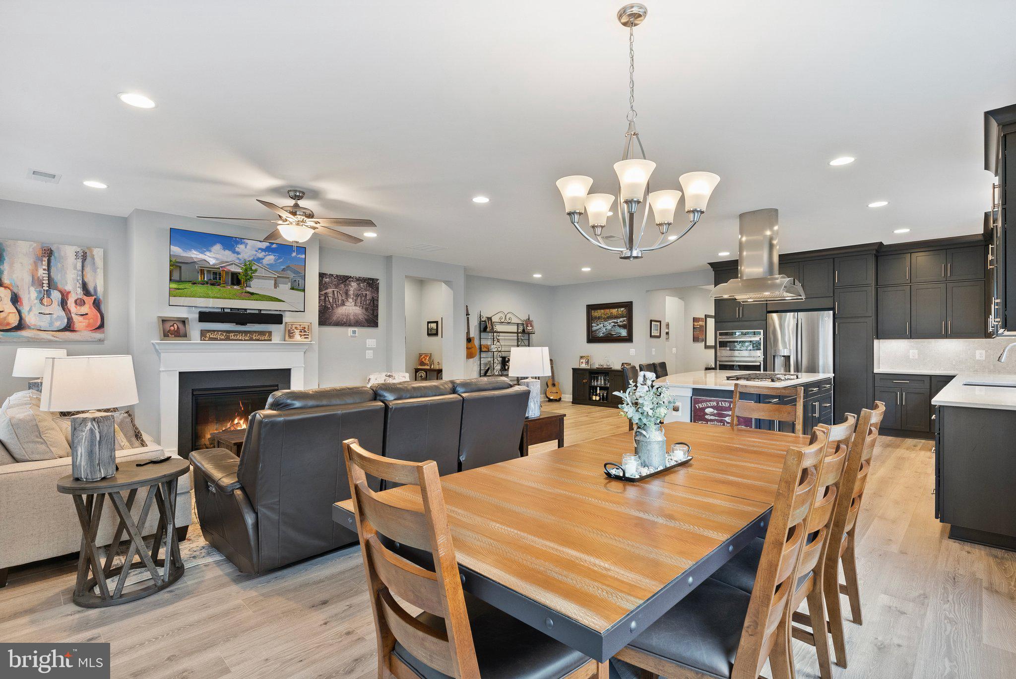 LAKE FREDERICK - Residential