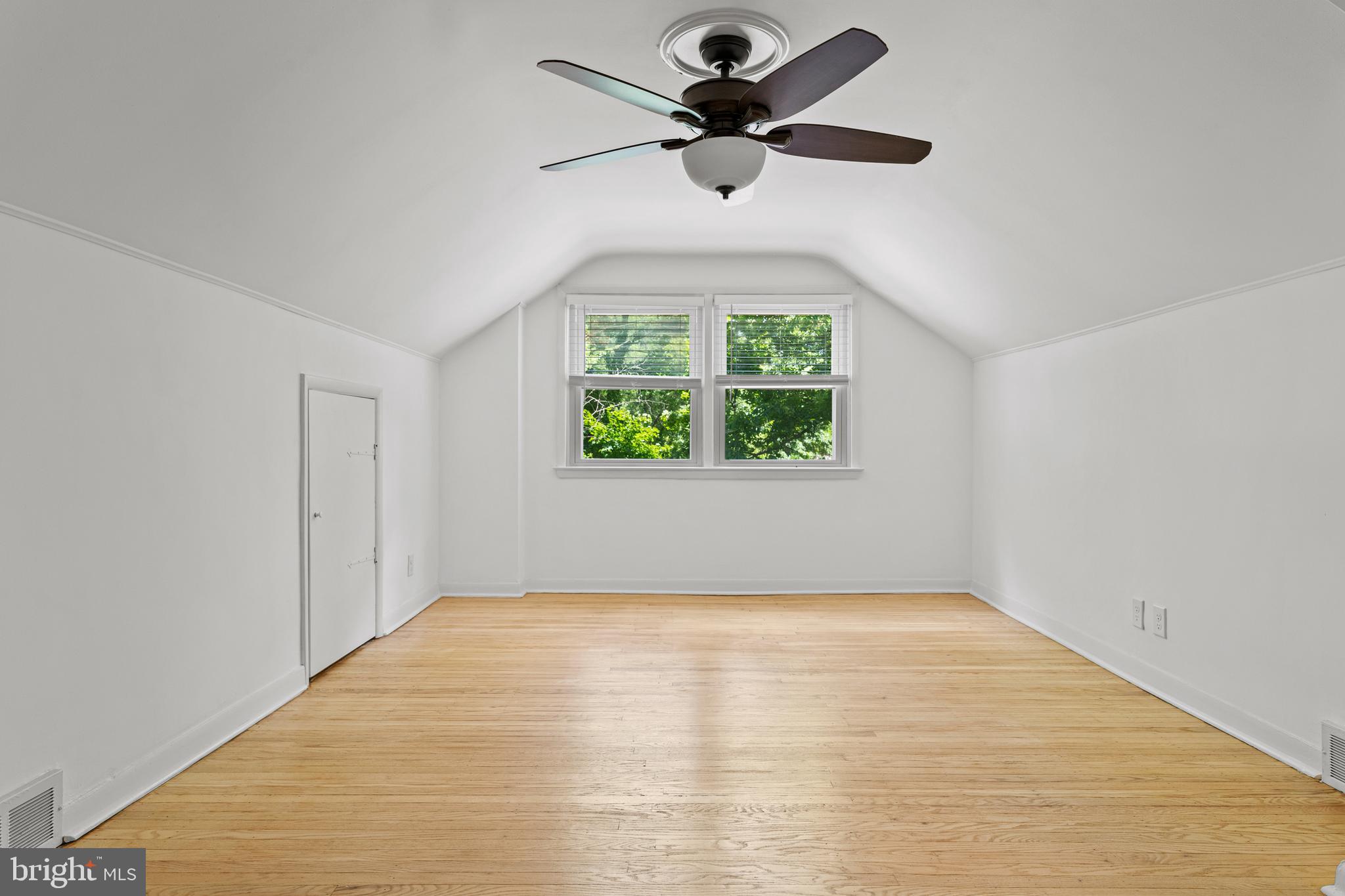 GULPH MILLS VIL - Residential