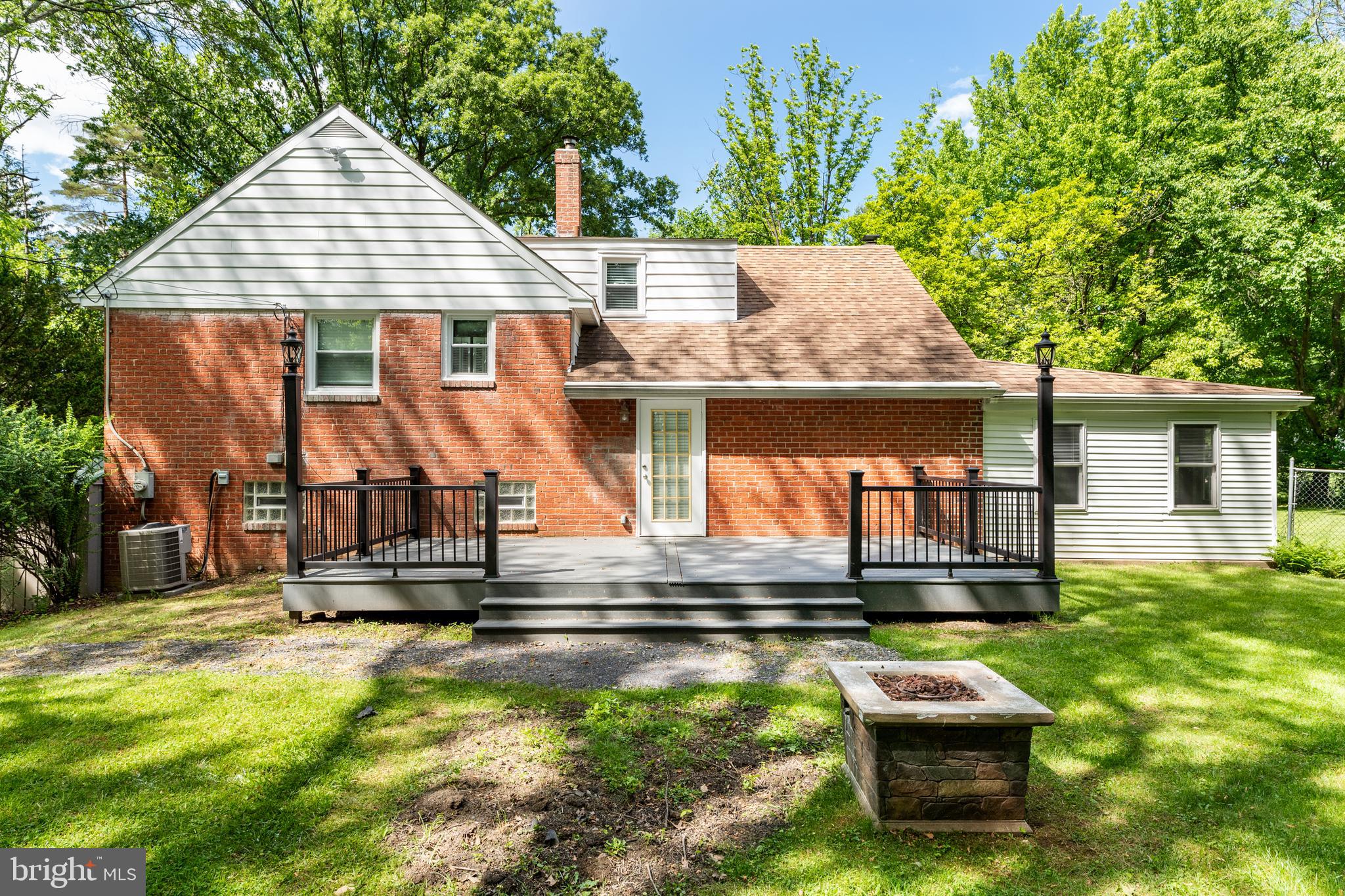 GULPH MILLS VIL - Residential