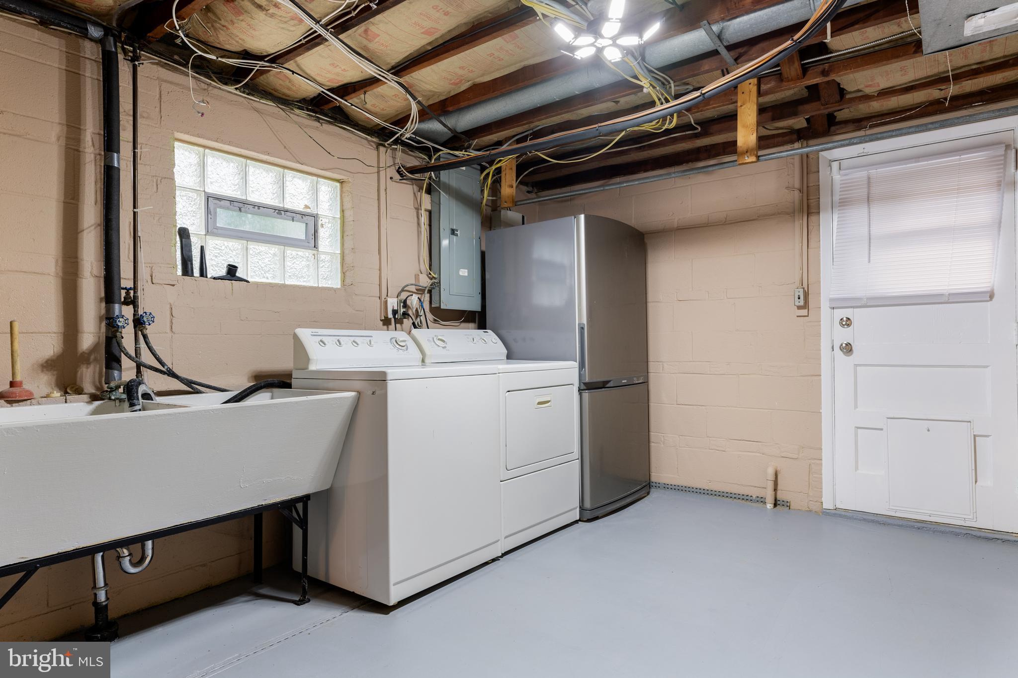 GULPH MILLS VIL - Residential