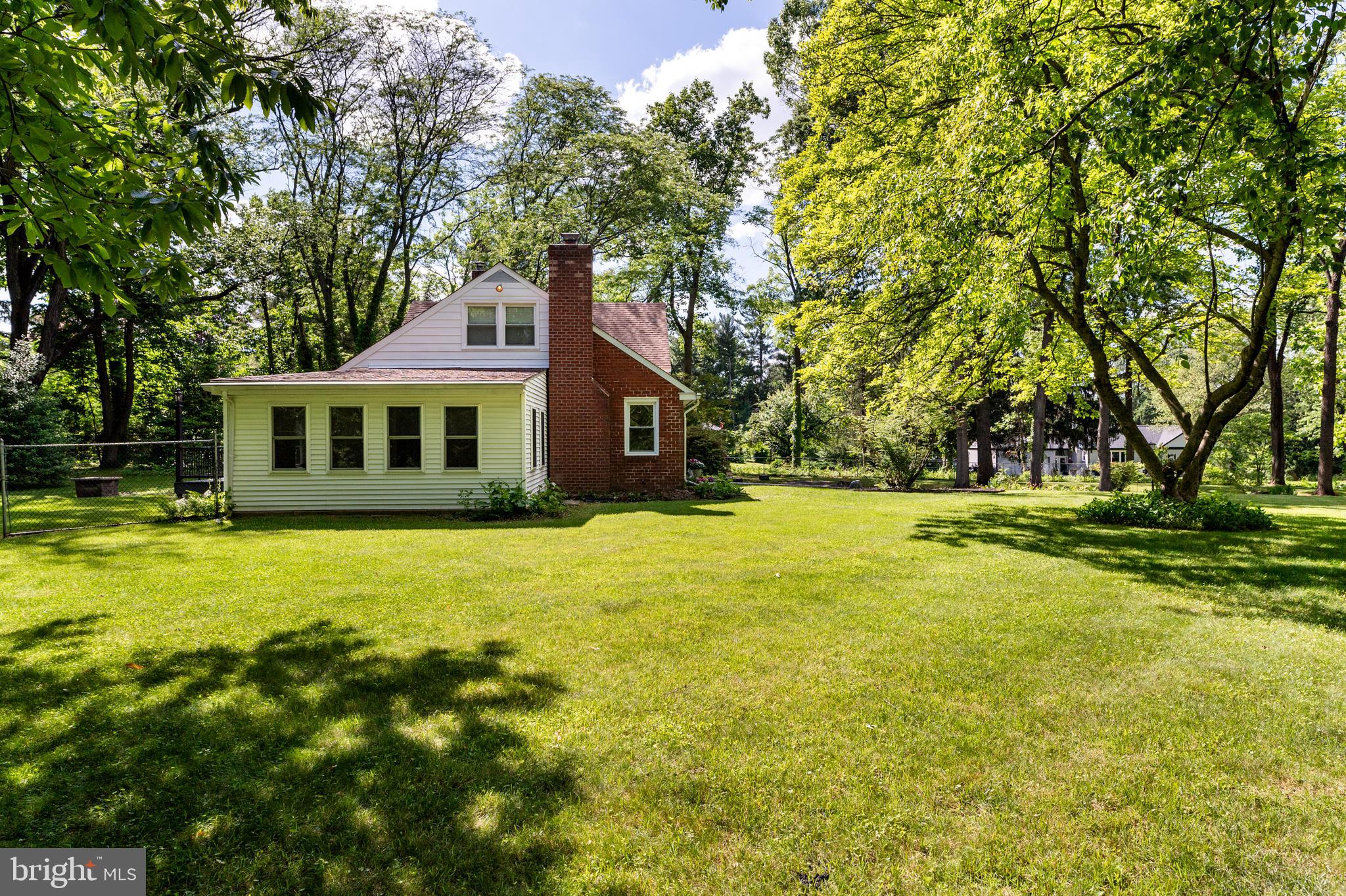 GULPH MILLS VIL - Residential