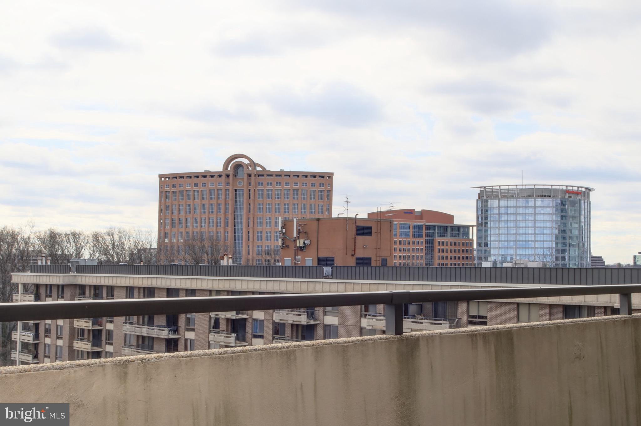 REGENCY AT MCLEAN - Residential Lease