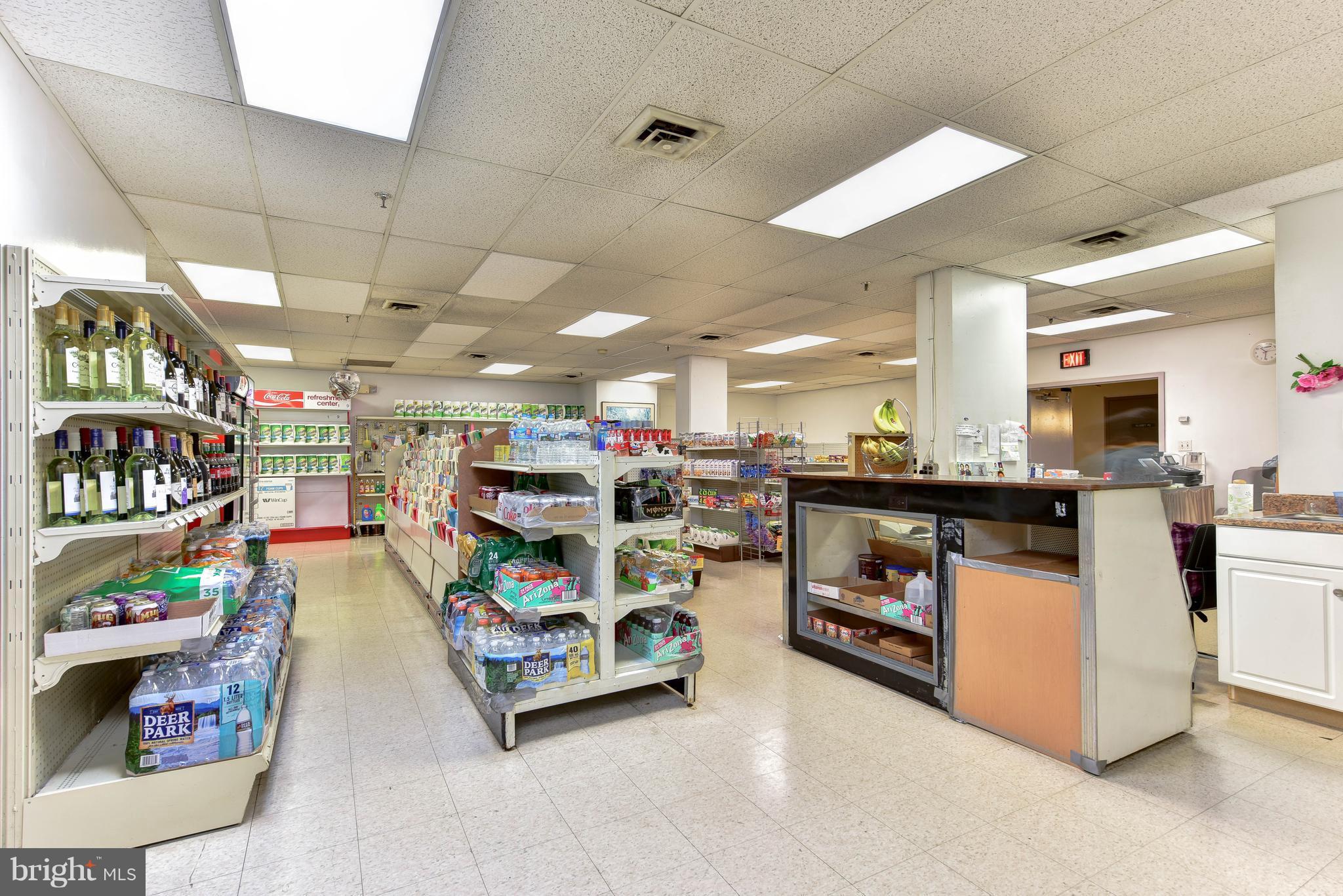 REGENCY AT MCLEAN - Residential Lease