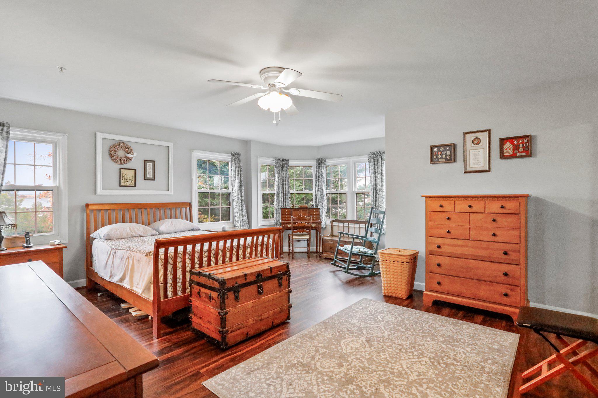 WORMANS MILL - Residential