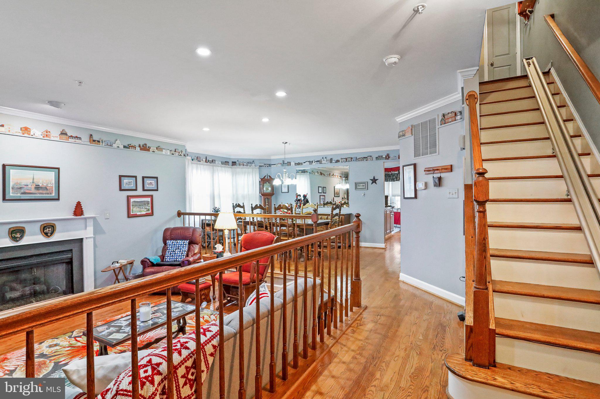 WORMANS MILL - Residential