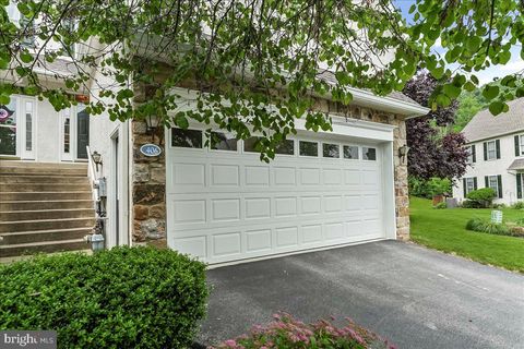 1406 WHISPERING BROOKE DRIVE NEWTOWN SQUARE PA 19073