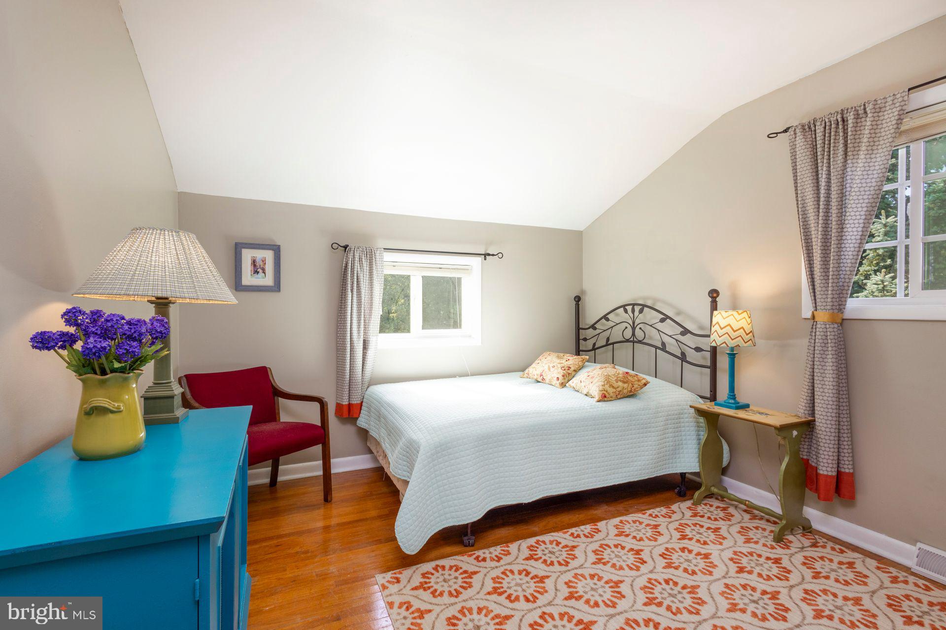 NORTH HILLS - Residential