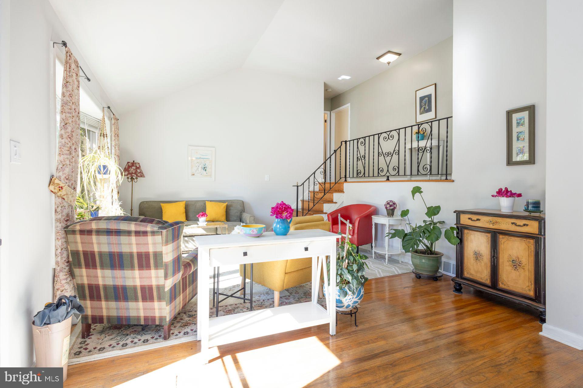 NORTH HILLS - Residential