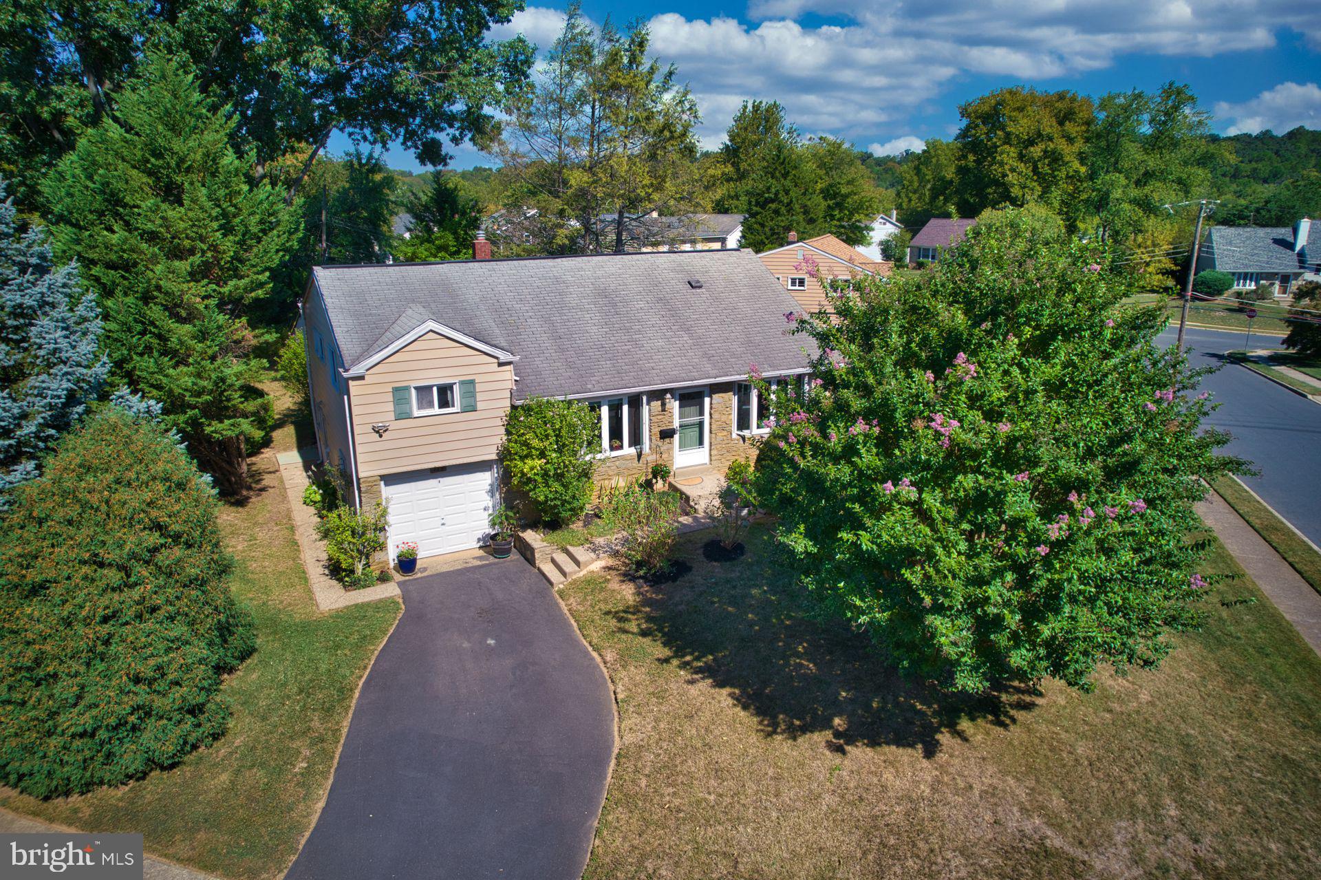 NORTH HILLS - Residential