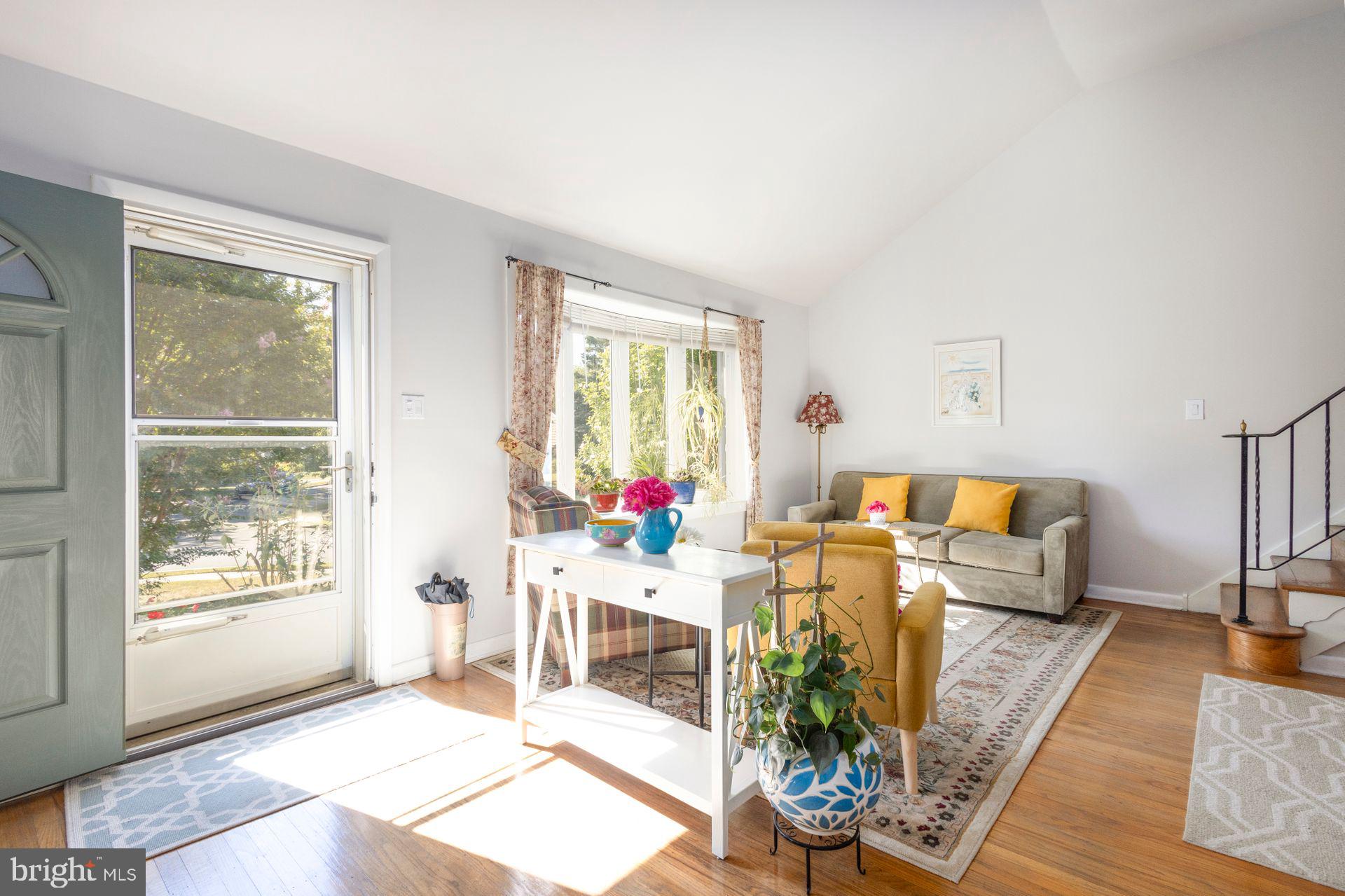 NORTH HILLS - Residential