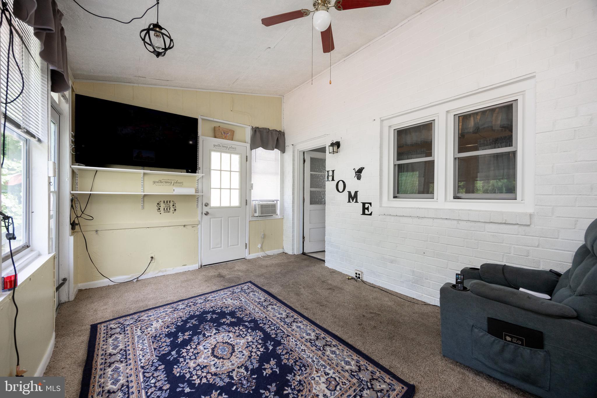 COLLINGDALE - Residential