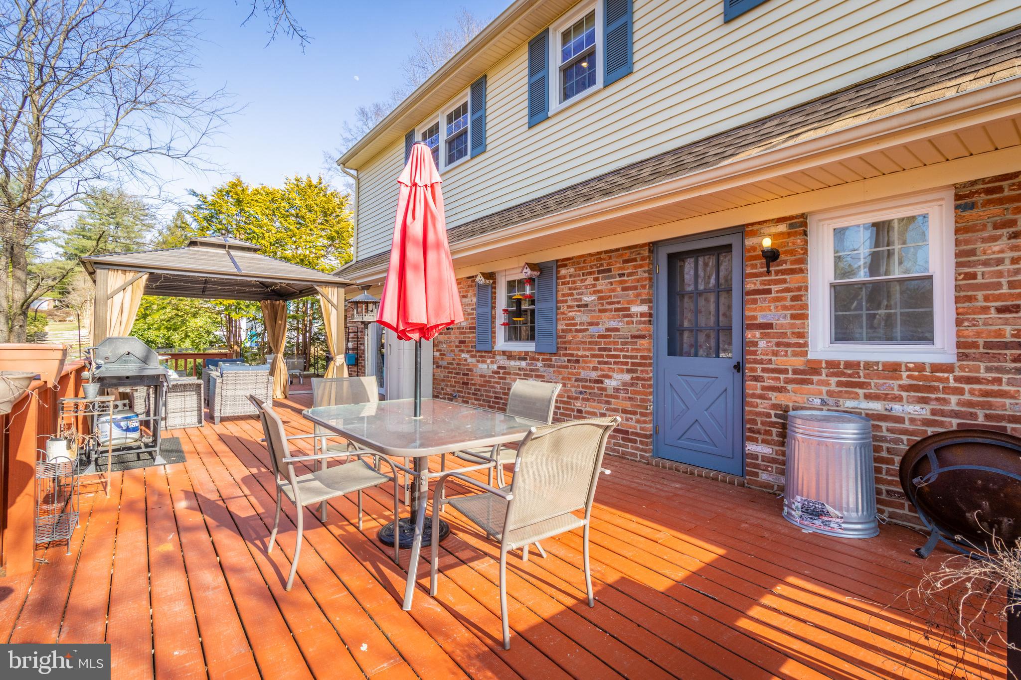 VALLEYBROOK - Residential