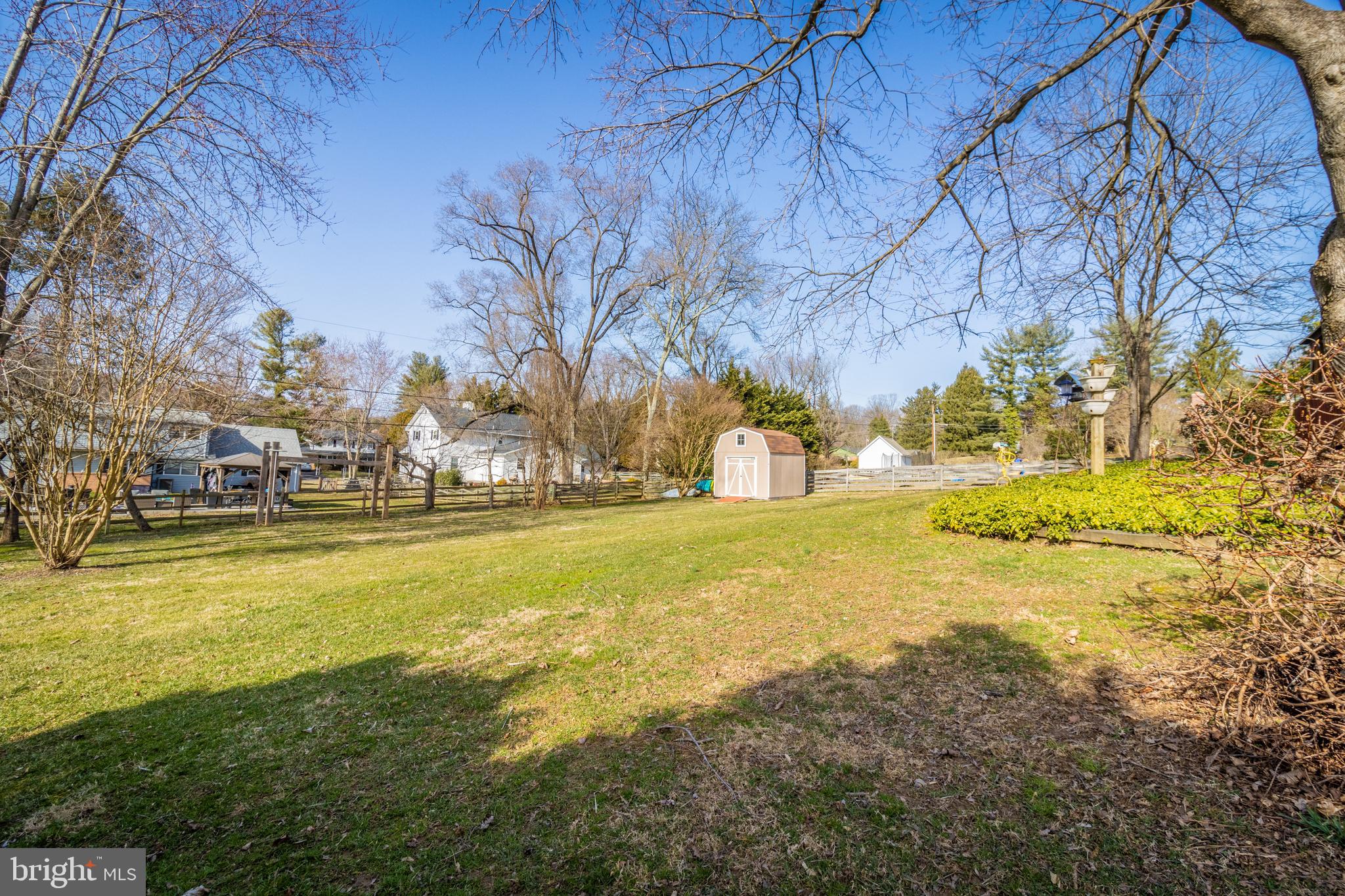 VALLEYBROOK - Residential