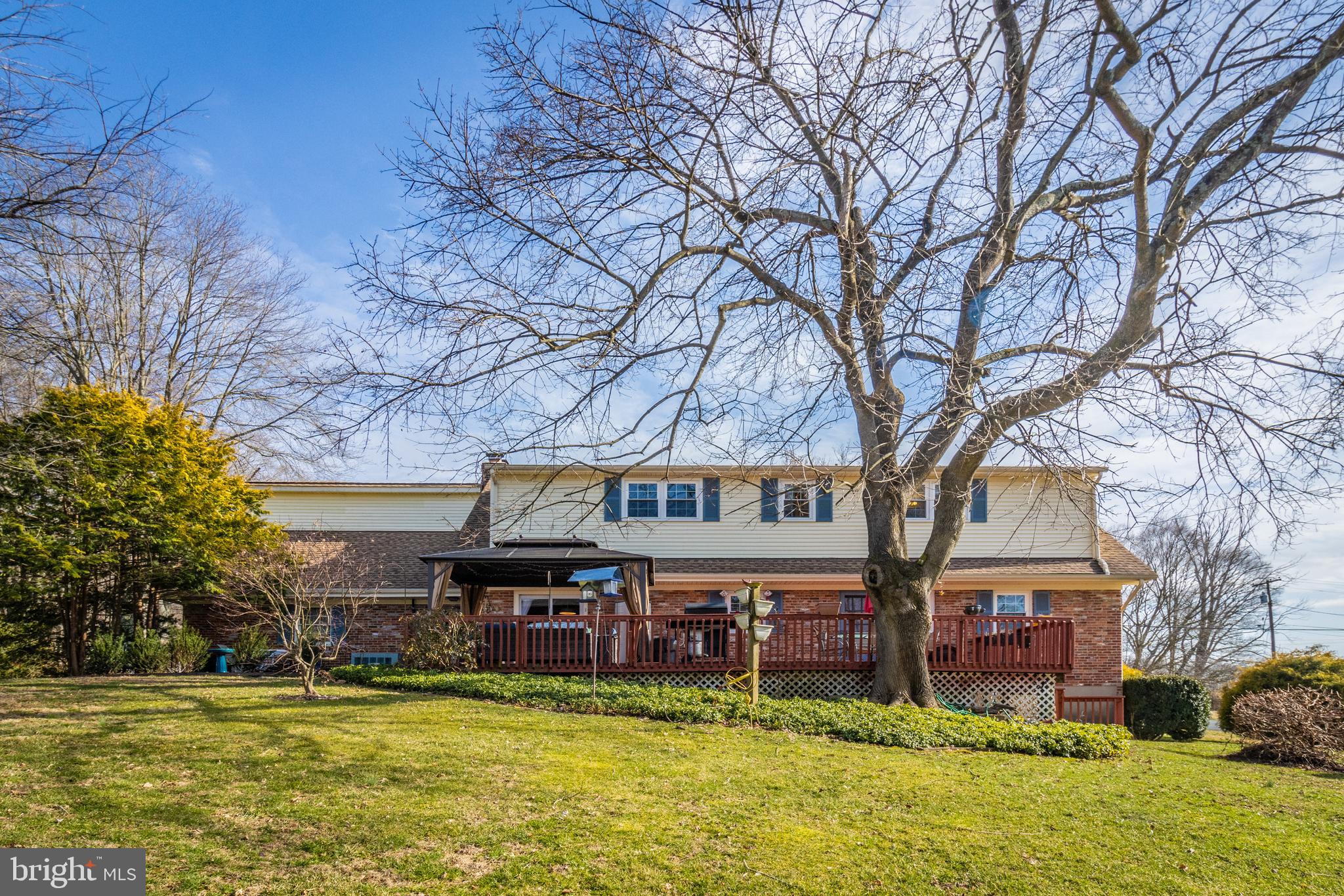 VALLEYBROOK - Residential