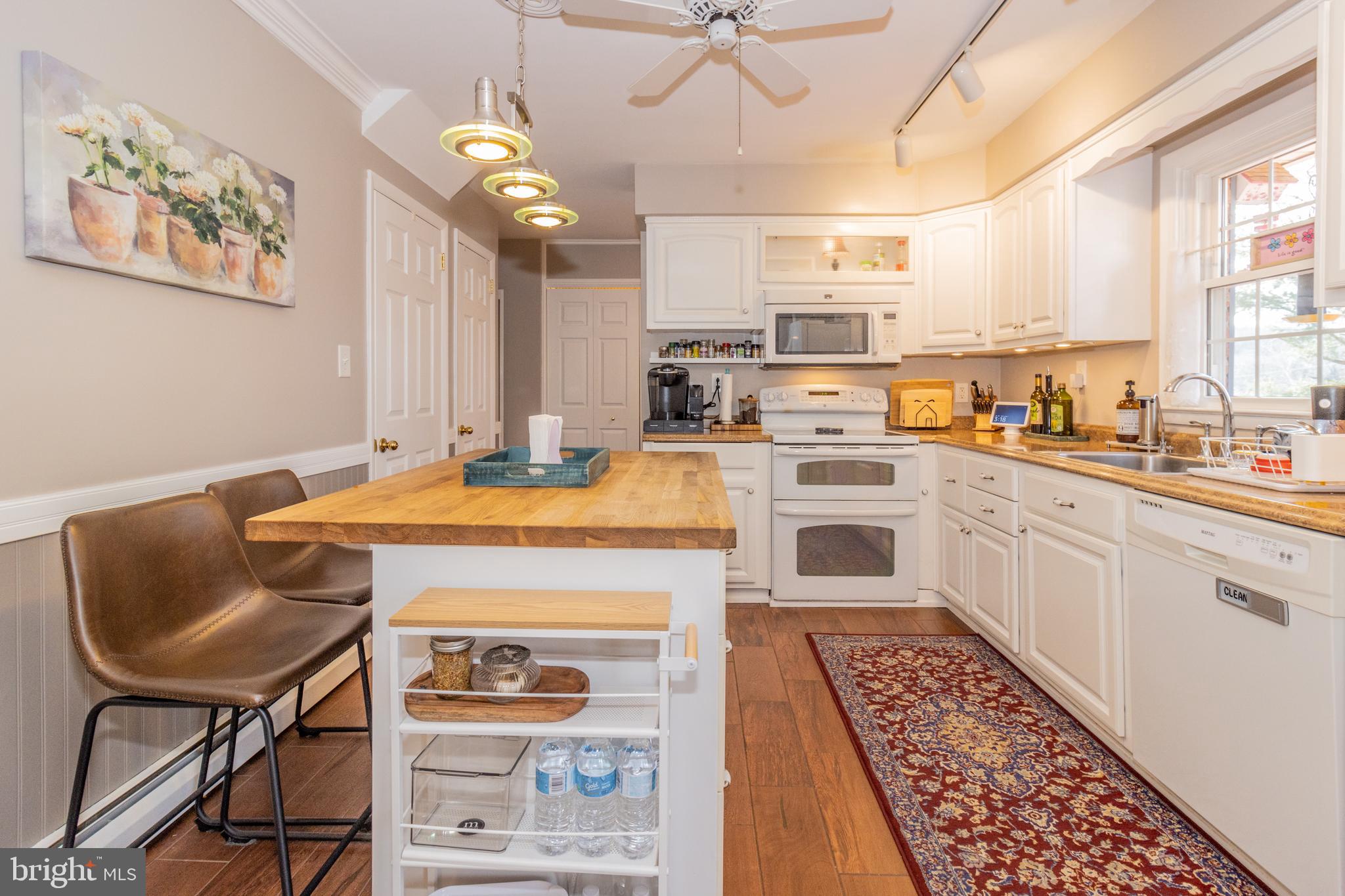 VALLEYBROOK - Residential