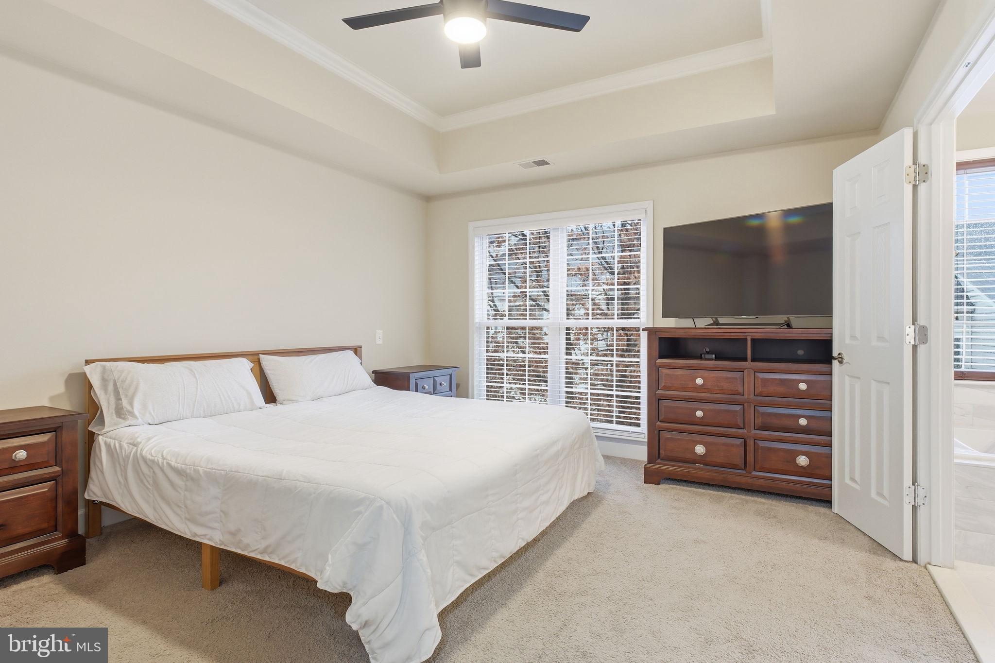 POTOMAC CLUB CONDOMINIUMS - Residential