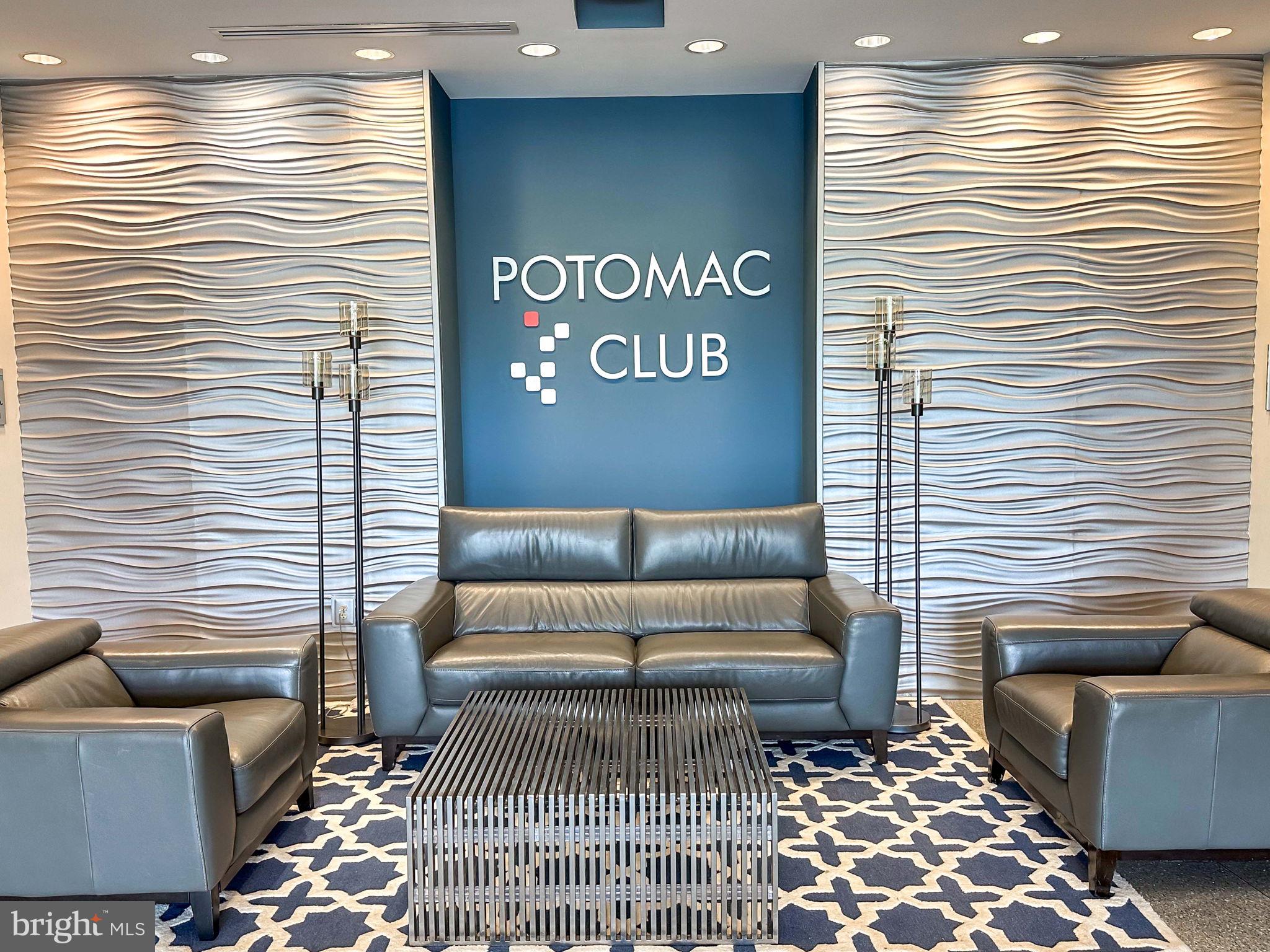 POTOMAC CLUB CONDOMINIUMS - Residential