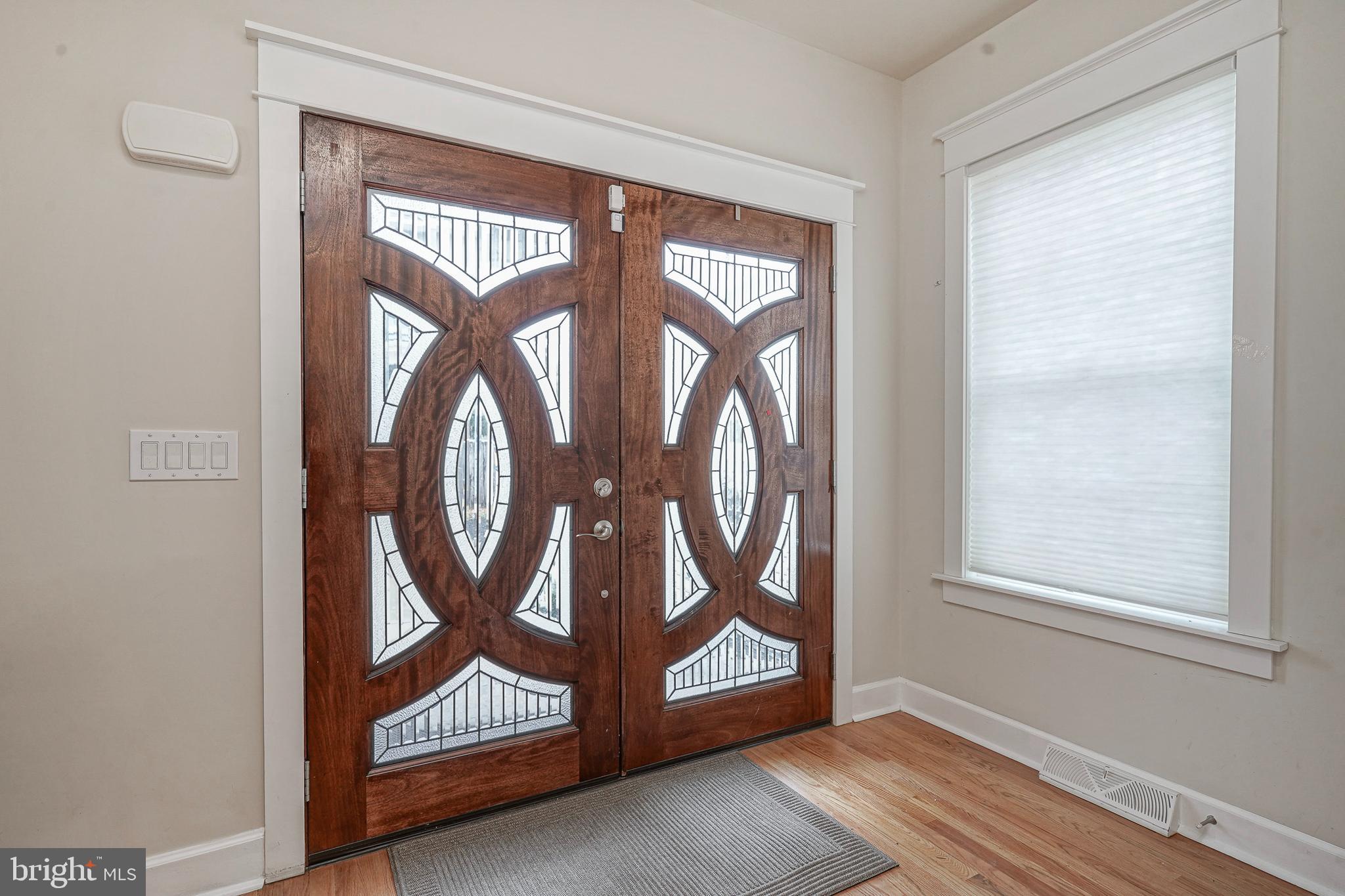 538 LEVERINGTON AVENUE C