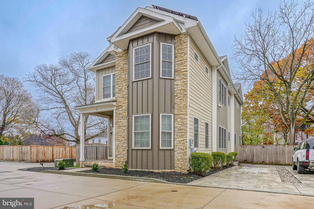 Photo of 538 Leverington Avenue #C, PHILADELPHIA, PA 19128 (MLS # PAPH2561436)