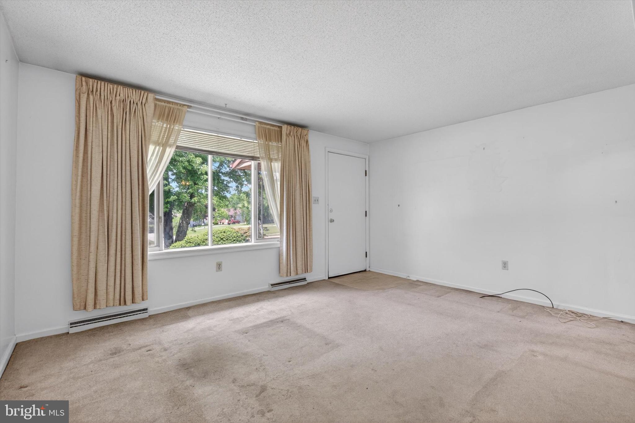 1440 EQUESTRIAN DRIVE