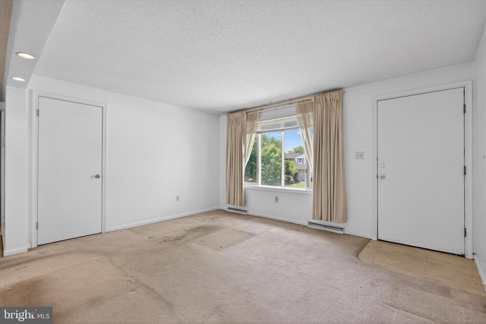 1440 EQUESTRIAN DRIVE