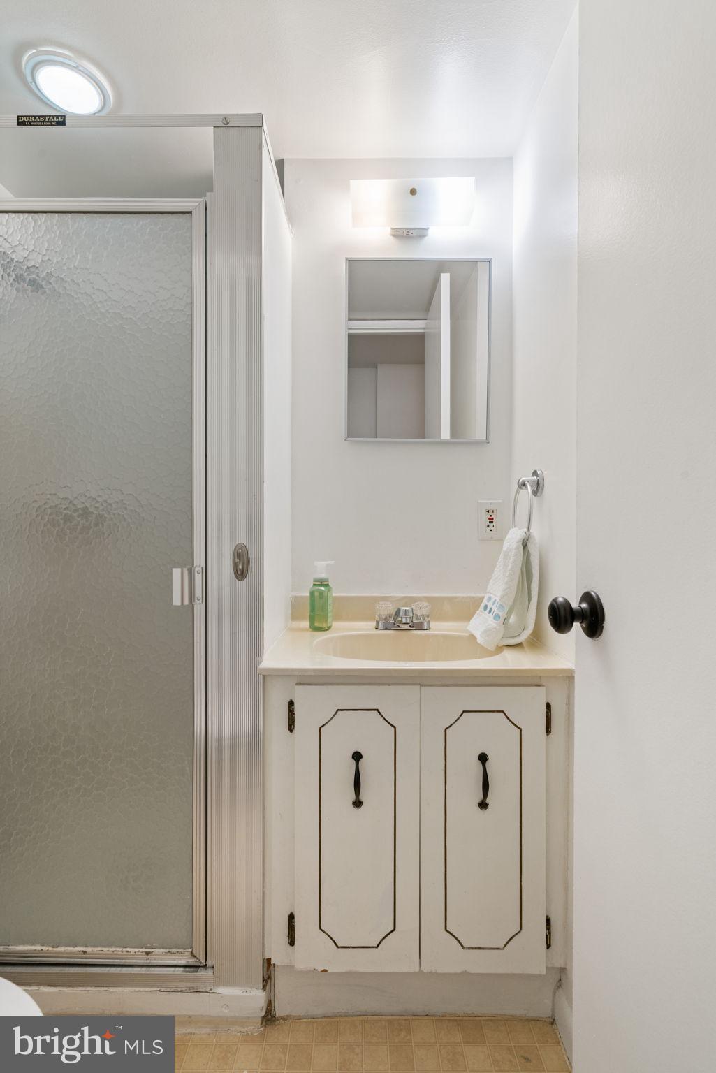 WINDSOR PARK - Residential