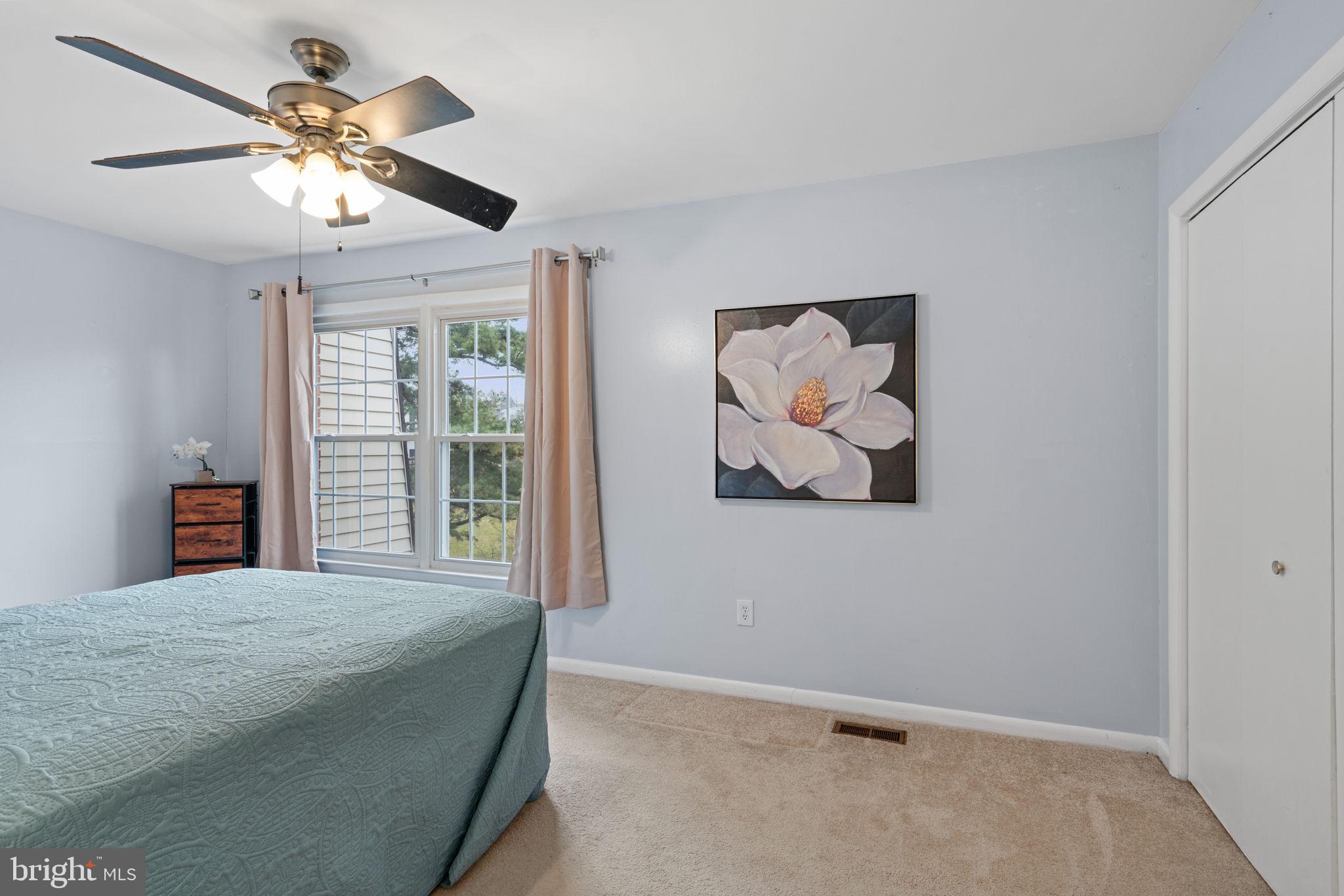 WINDSOR PARK - Residential