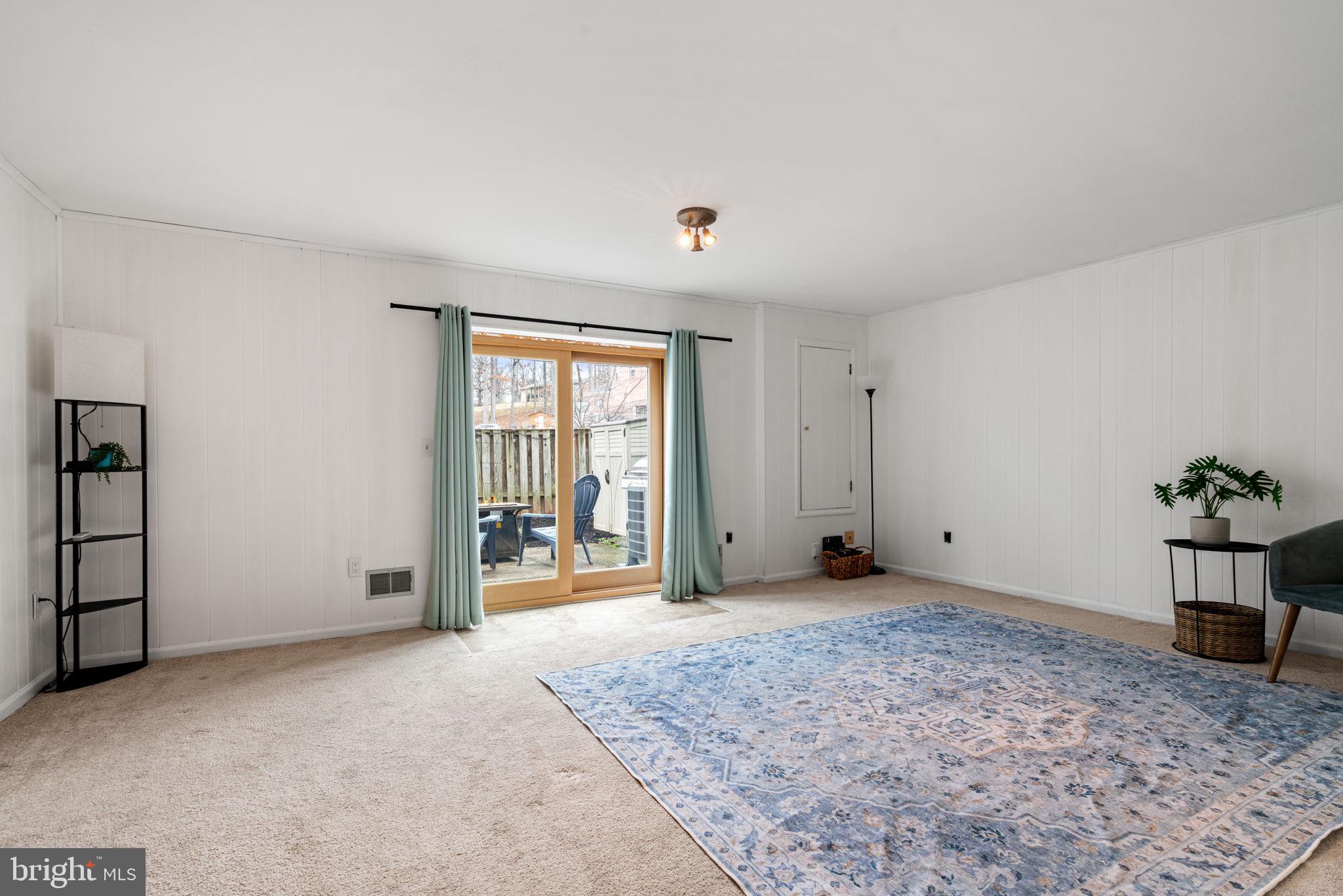 WINDSOR PARK - Residential