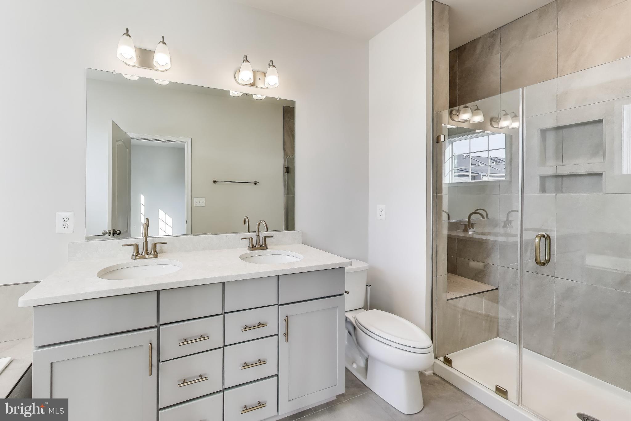 WESTRIDGE AT WESTPHALIA - Residential Lease