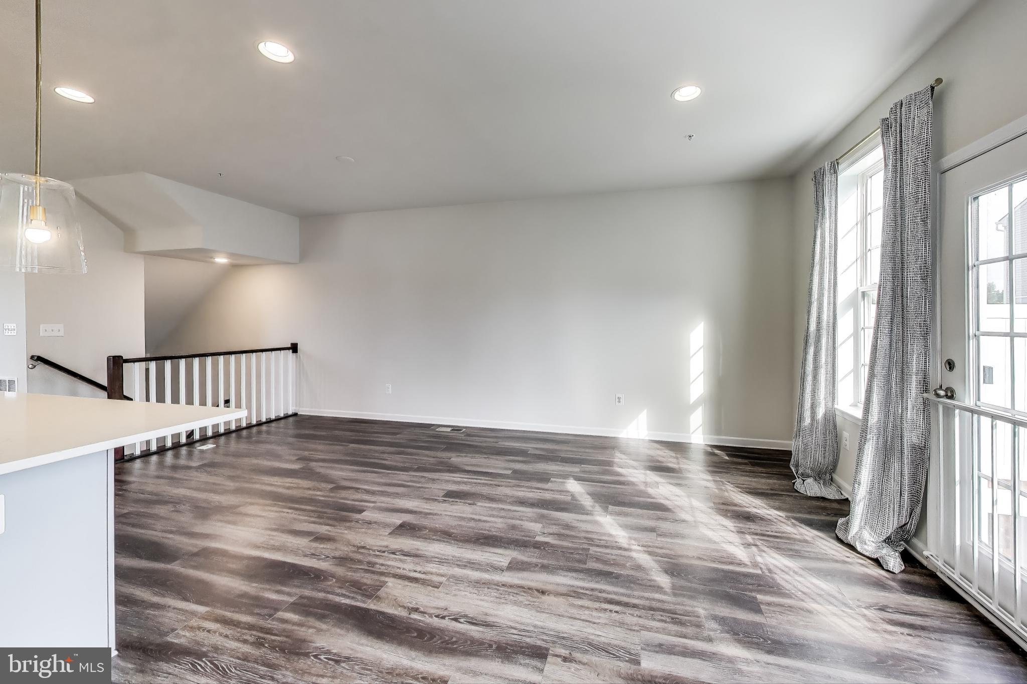 WESTRIDGE AT WESTPHALIA - Residential Lease