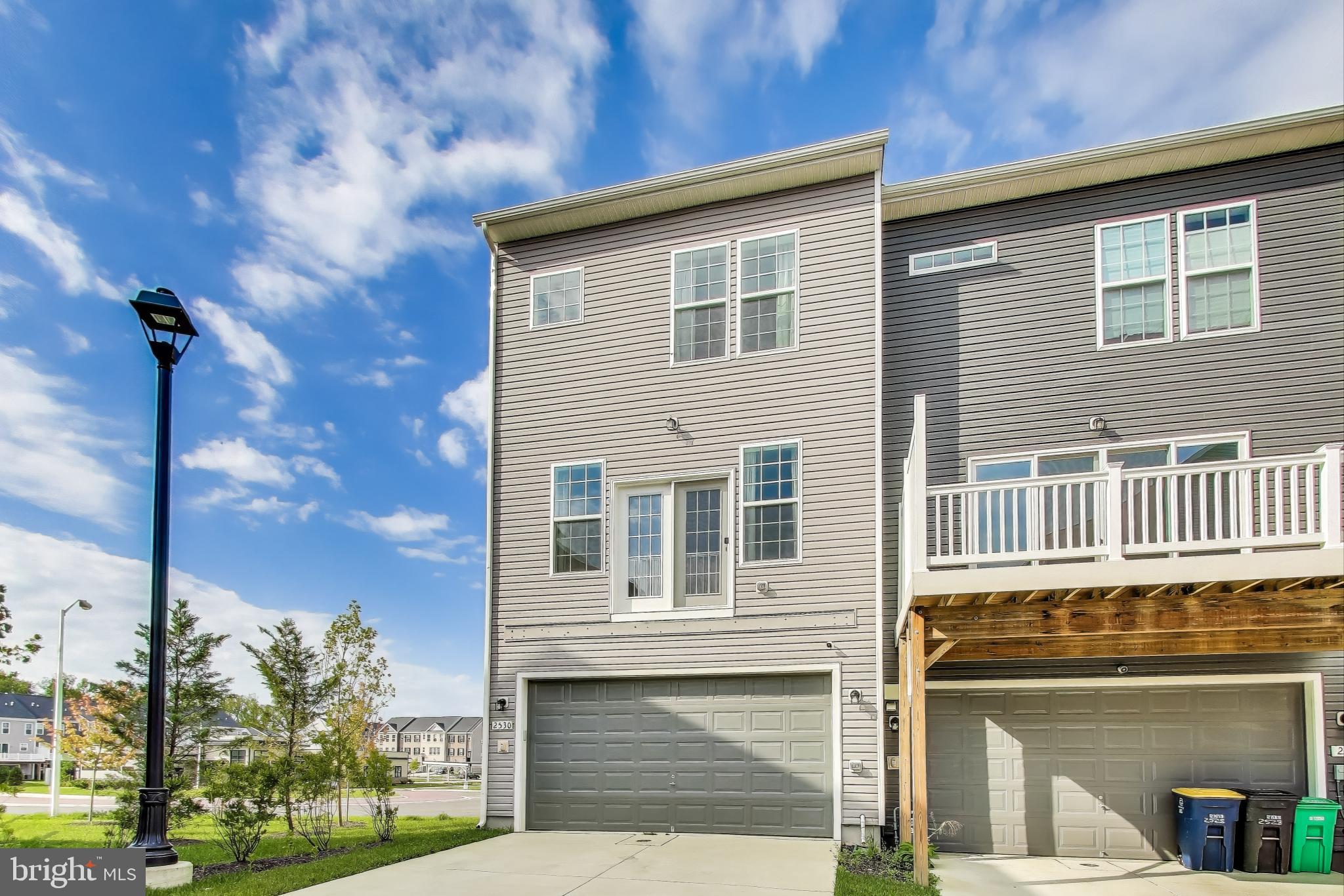 WESTRIDGE AT WESTPHALIA - Residential Lease