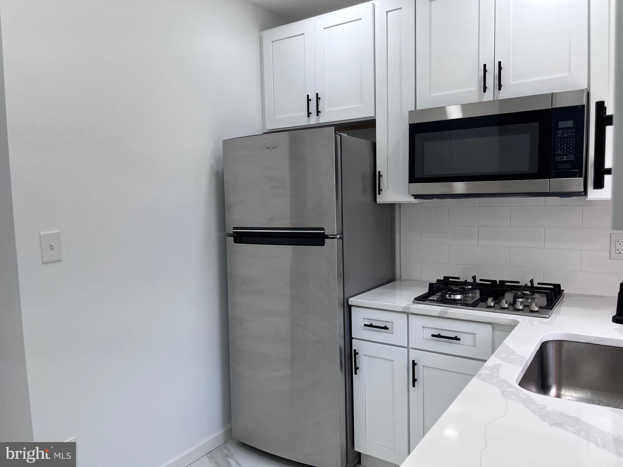 STRAWBERRY MANSION - Residential