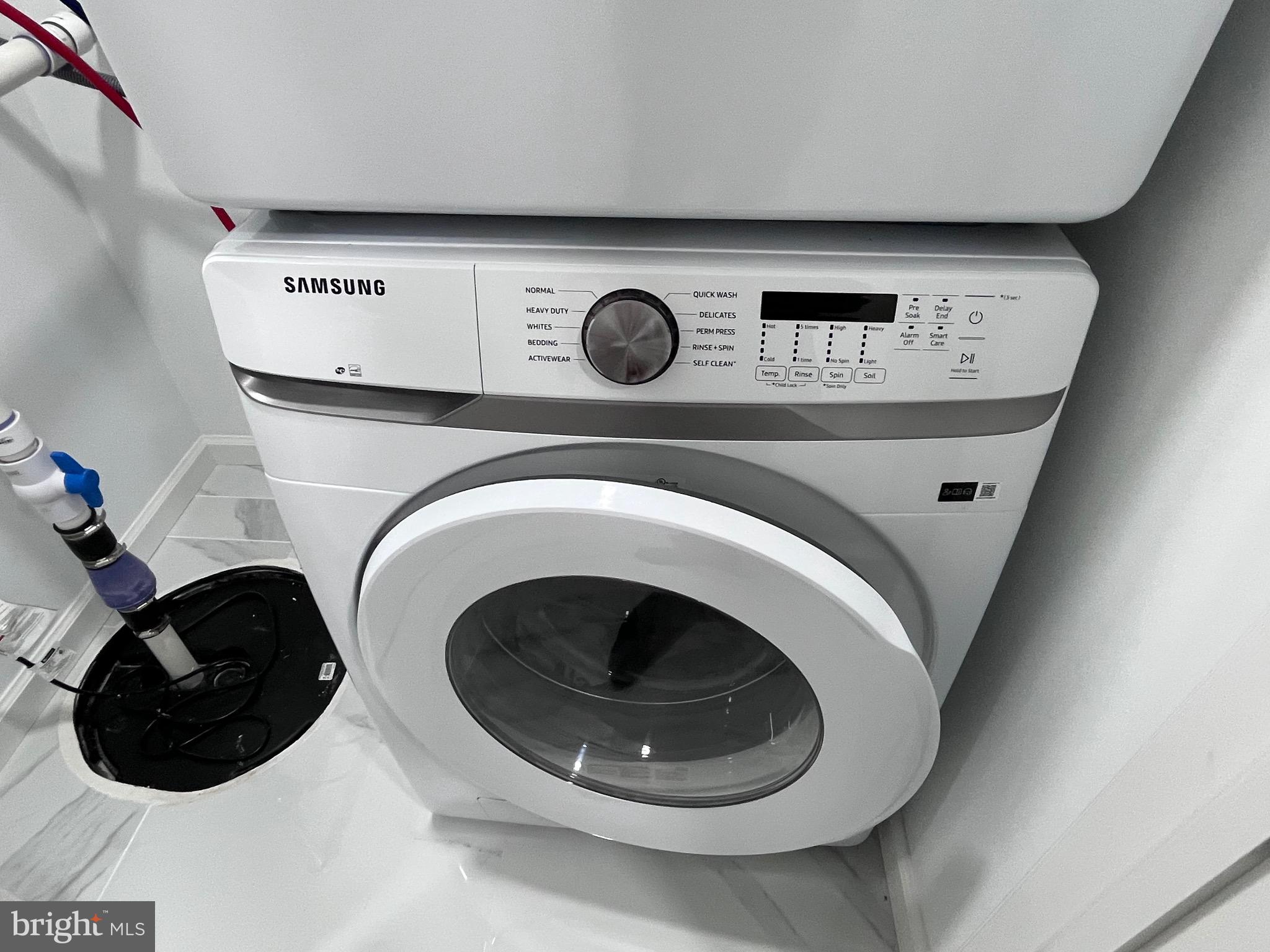 STRAWBERRY MANSION - Residential