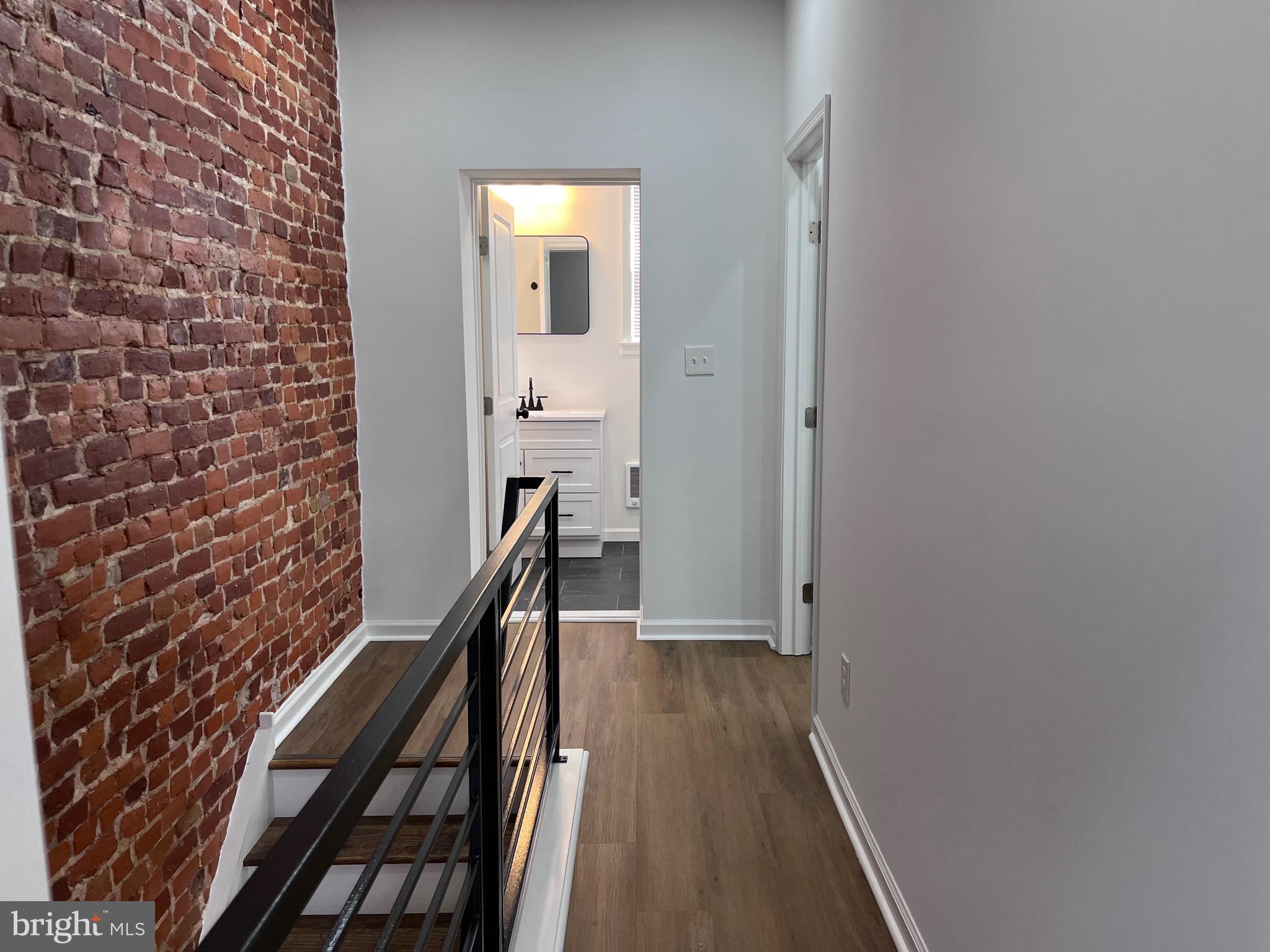 STRAWBERRY MANSION - Residential