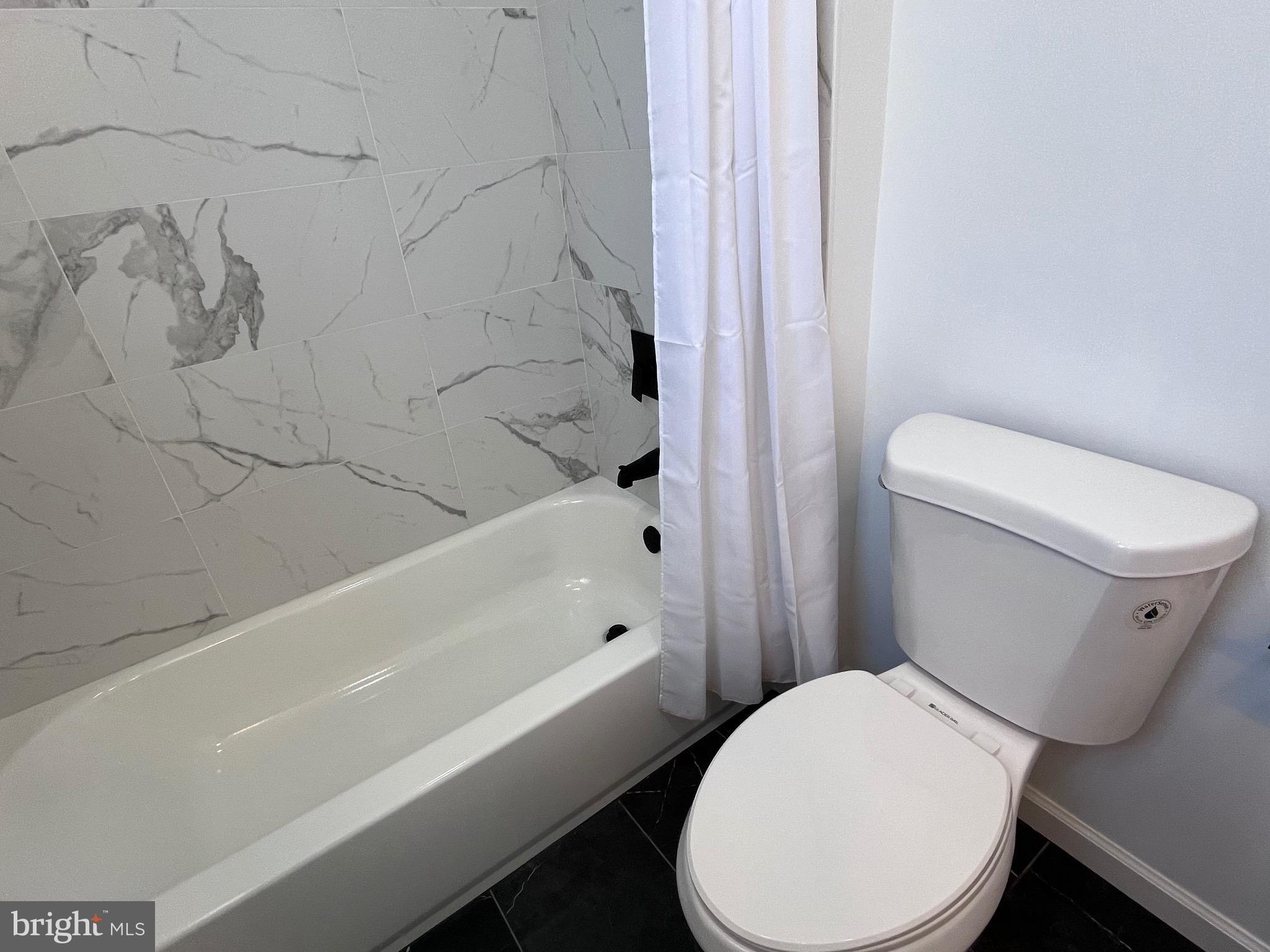 STRAWBERRY MANSION - Residential