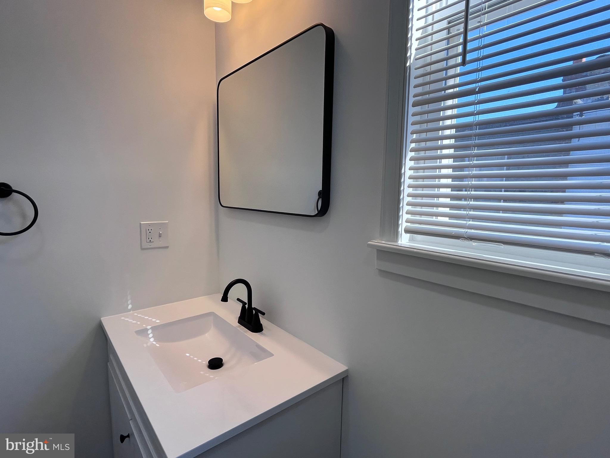 STRAWBERRY MANSION - Residential