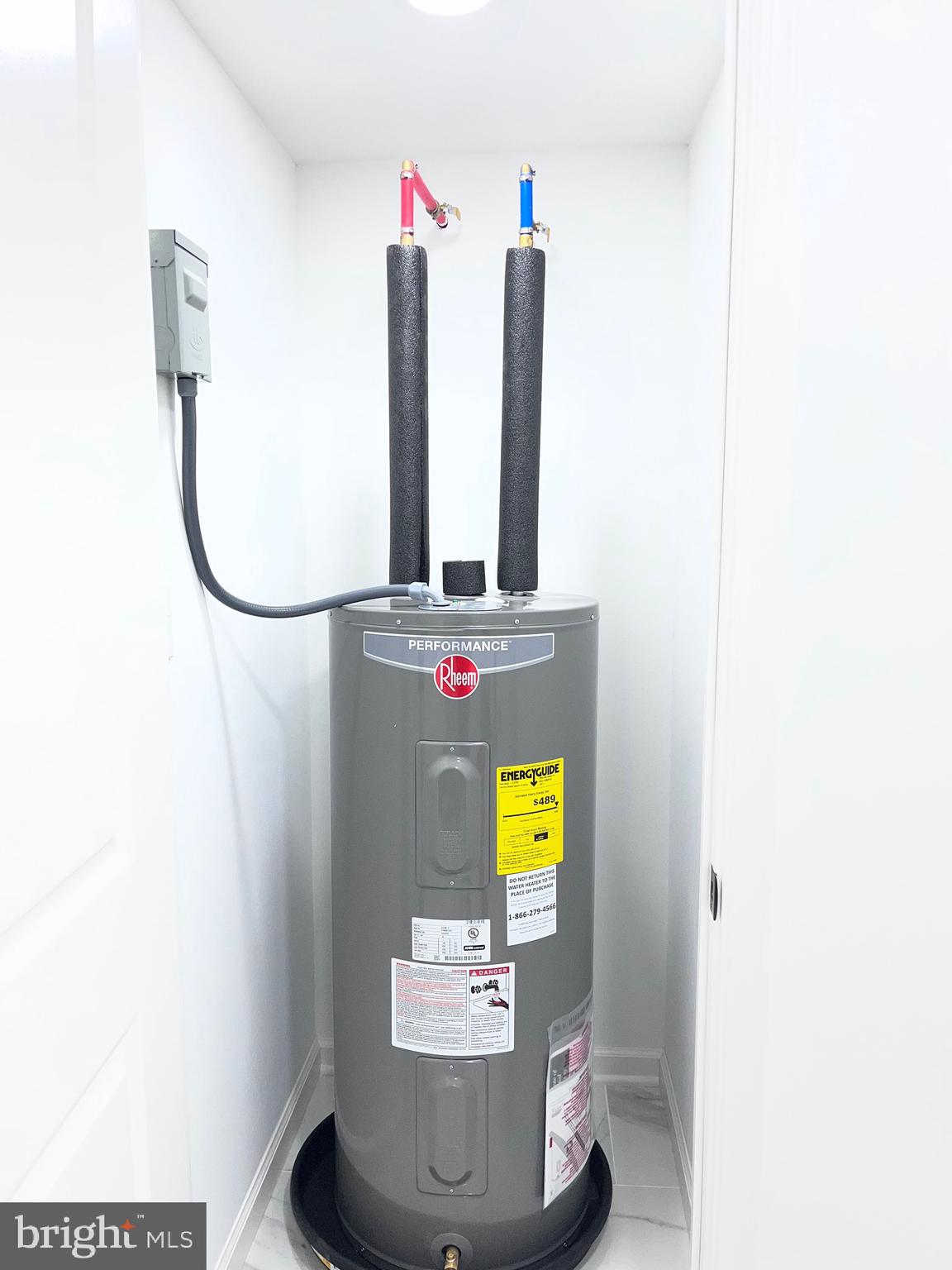 STRAWBERRY MANSION - Residential