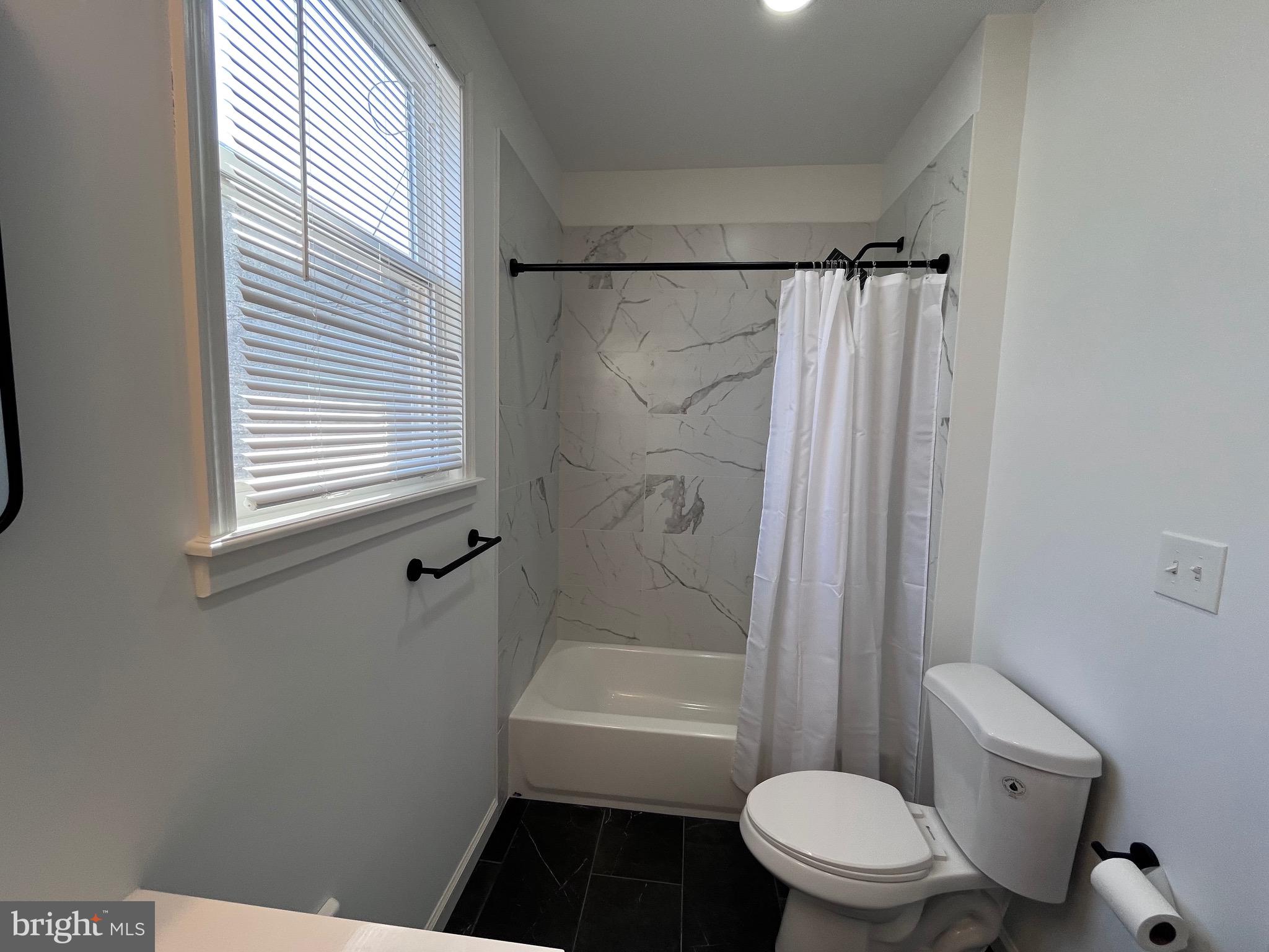 STRAWBERRY MANSION - Residential