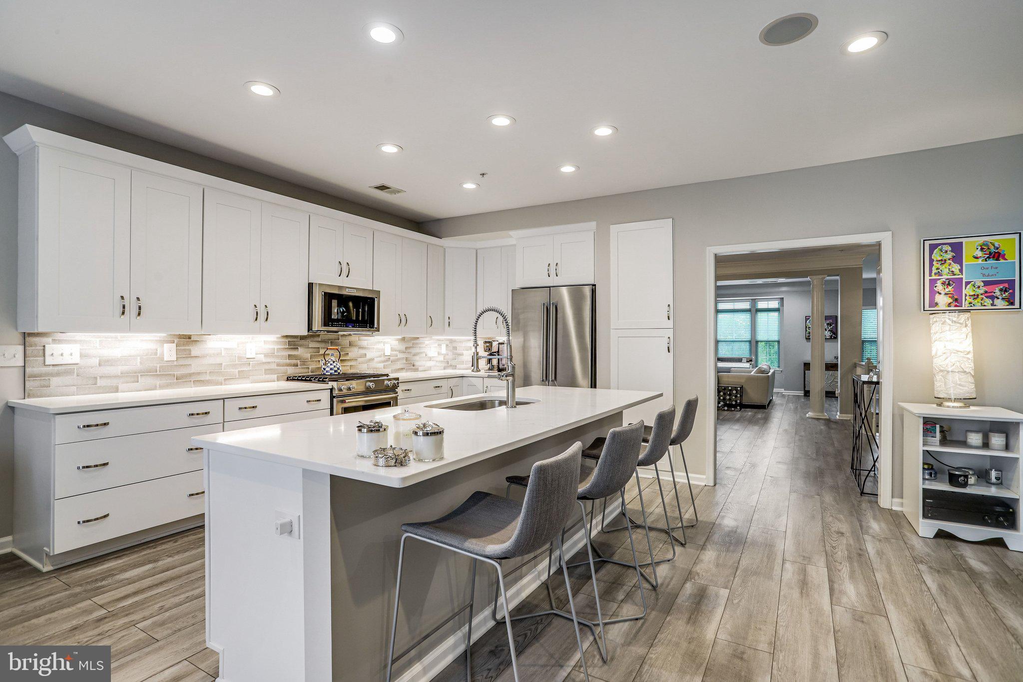 358 URBAN AVENUE 358