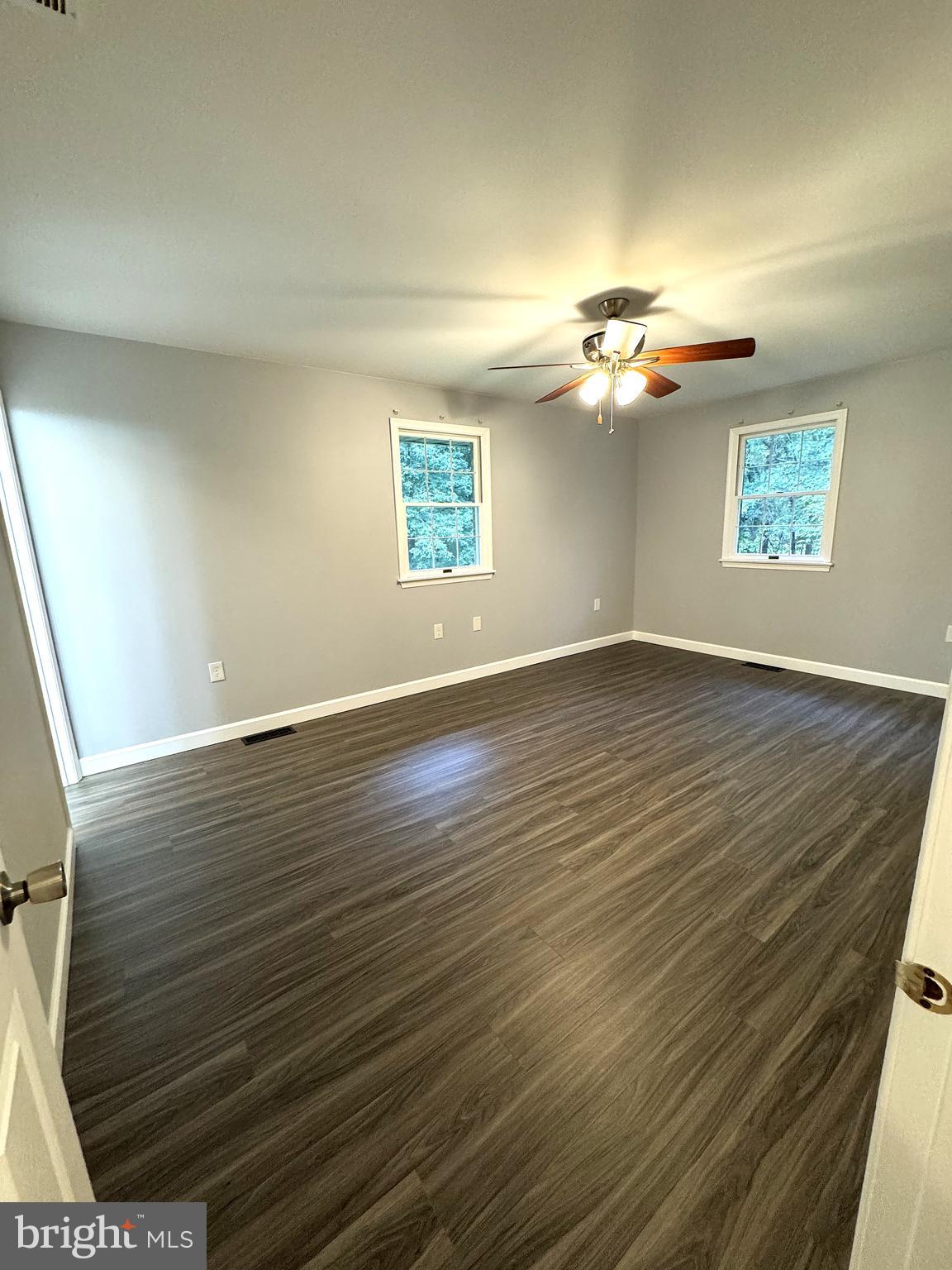 MURRAY HILL - Residential