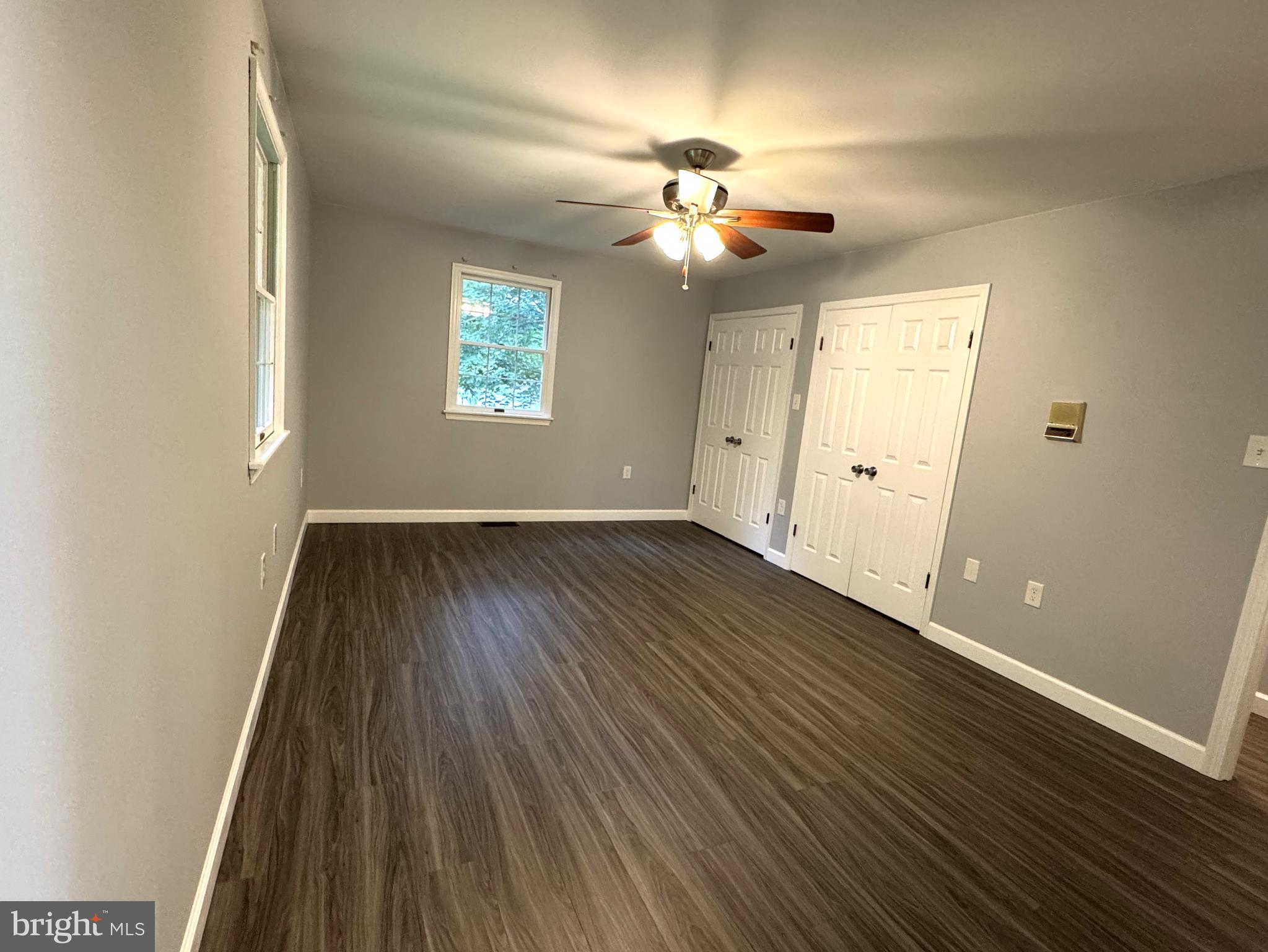 MURRAY HILL - Residential