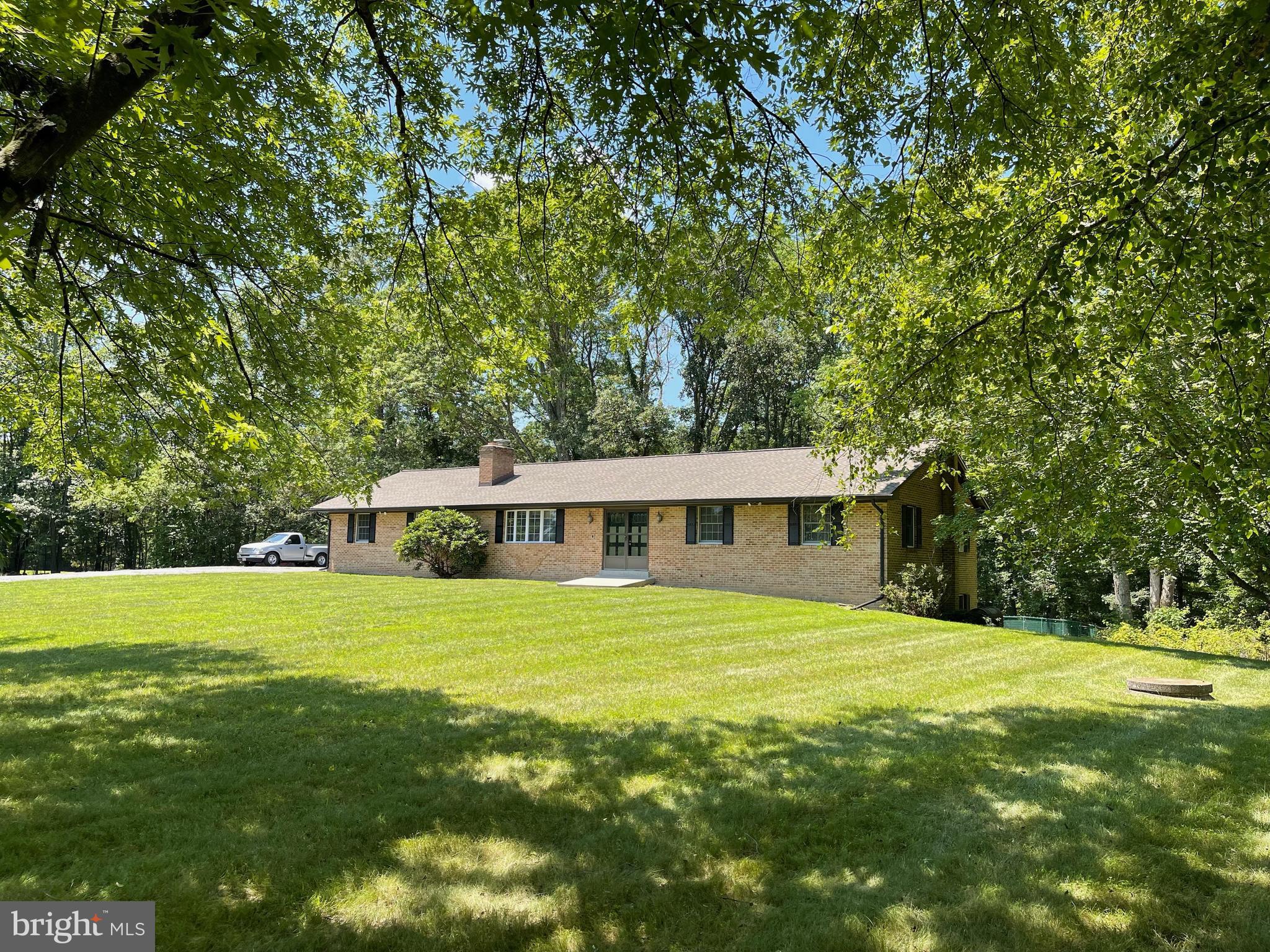 MURRAY HILL - Residential