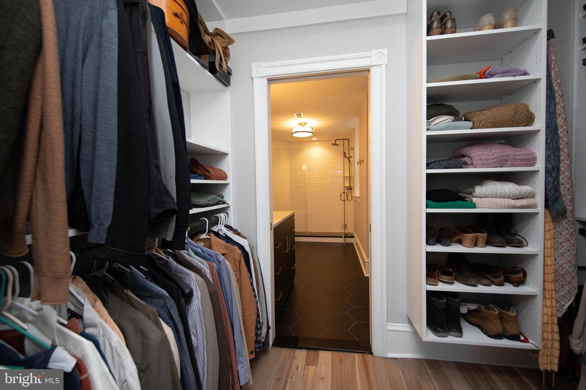 SPRUCE HILL - Residential