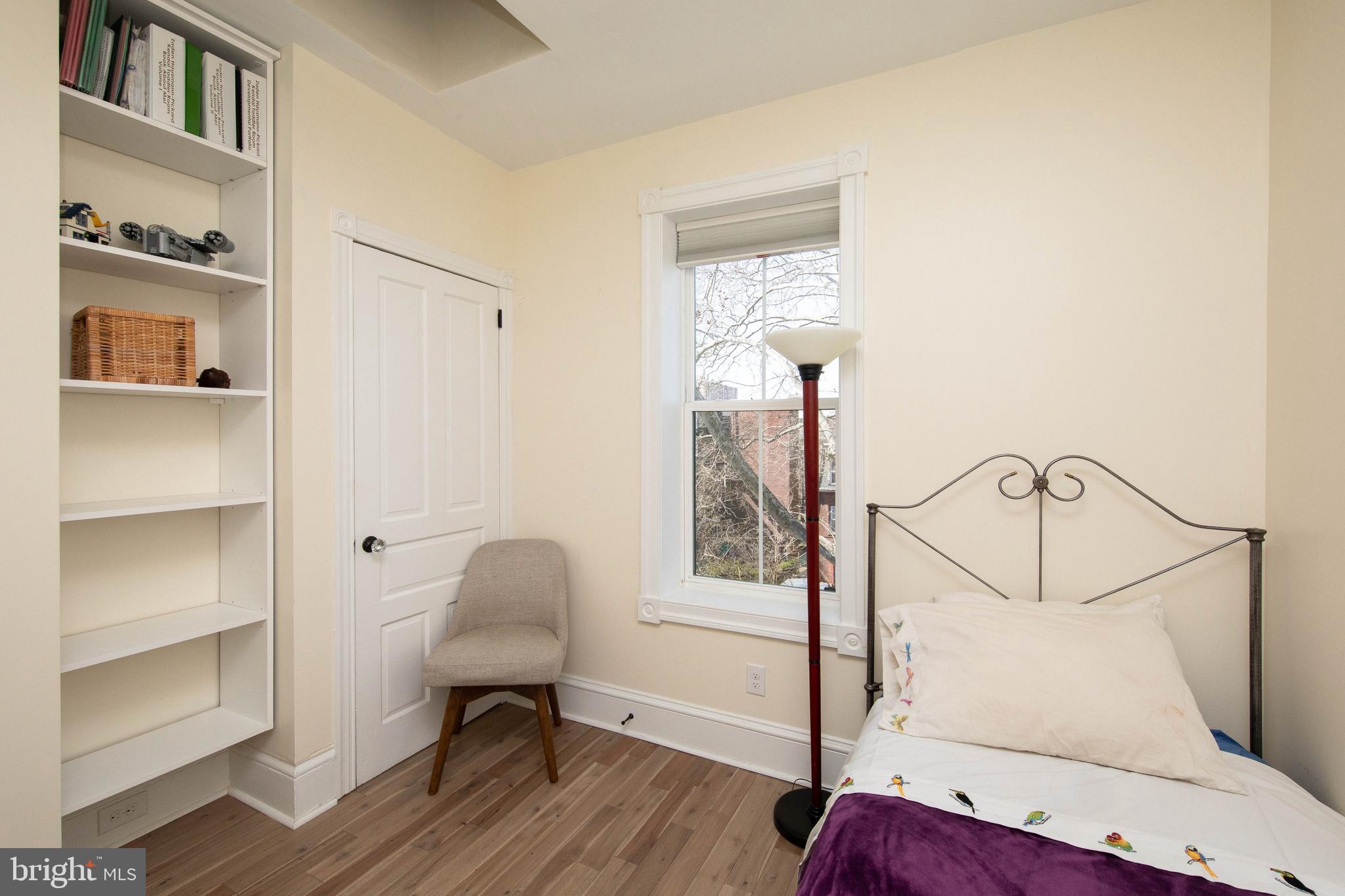 SPRUCE HILL - Residential