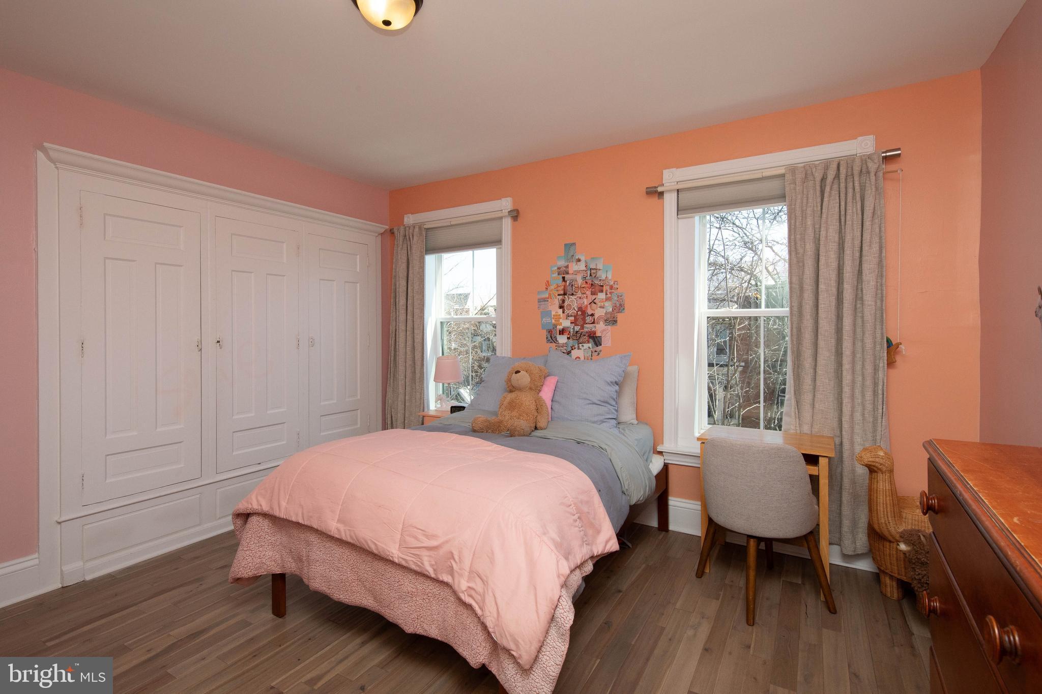 SPRUCE HILL - Residential